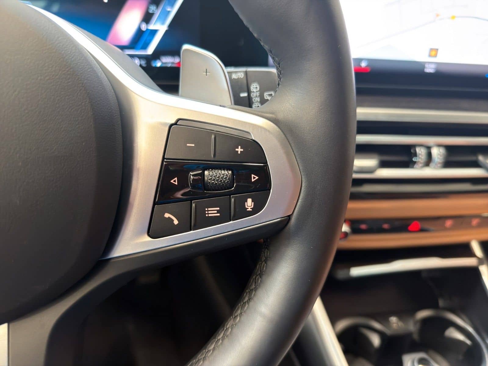 BMW 320xd Tour. M-Sport 360° ACC ad. LED HuD Sthzg foto 24