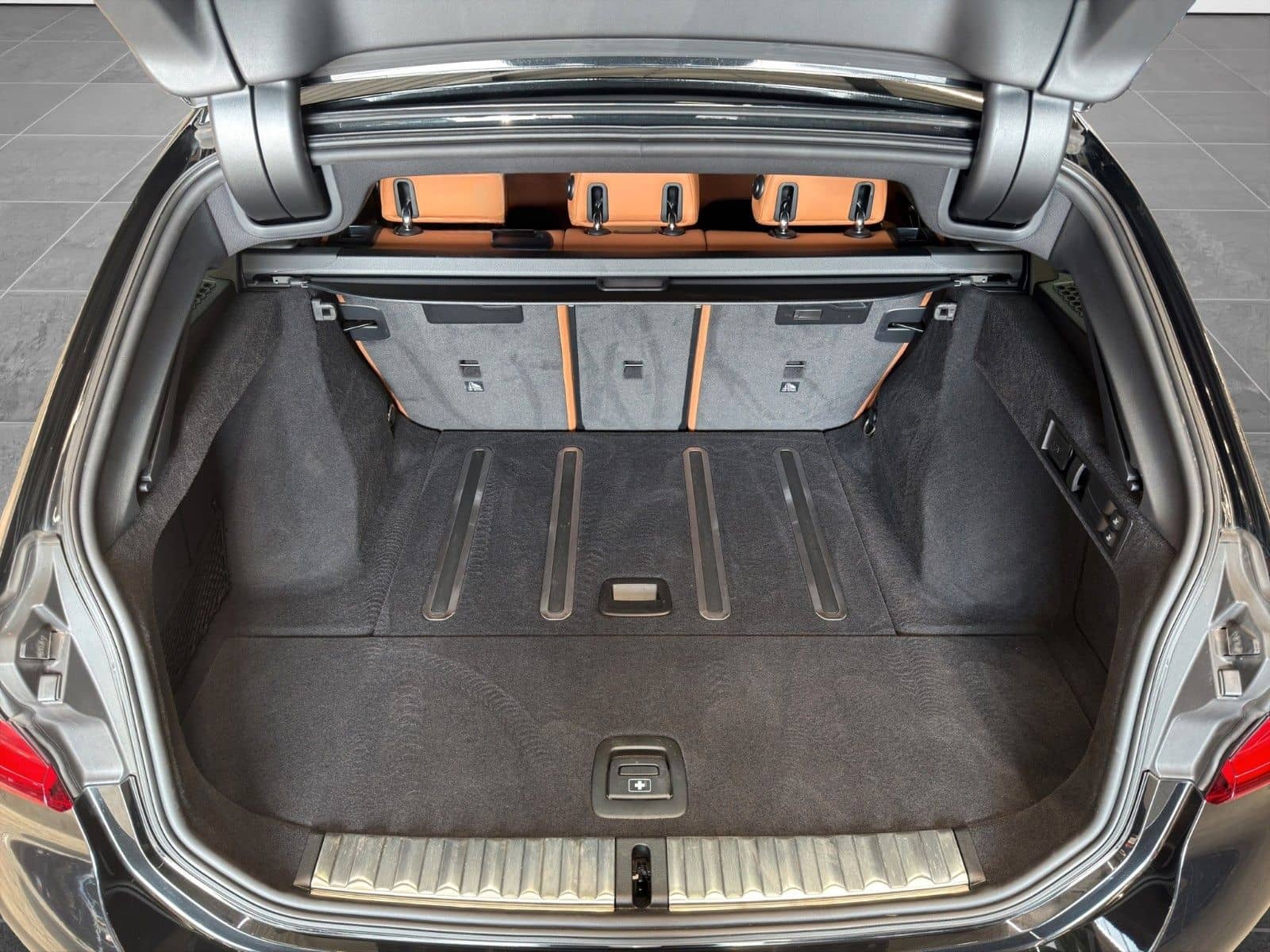 BMW 320xd Tour. M-Sport 360° ACC ad. LED HuD Sthzg foto 8