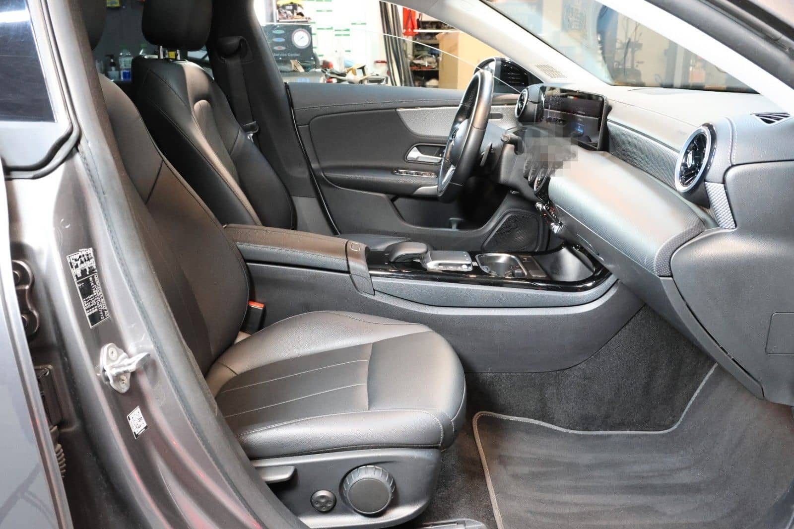 Mercedes-Benz CLA 200 d SHOOTING BRAKE *MB100*PANO*LED*LEDER* foto 12