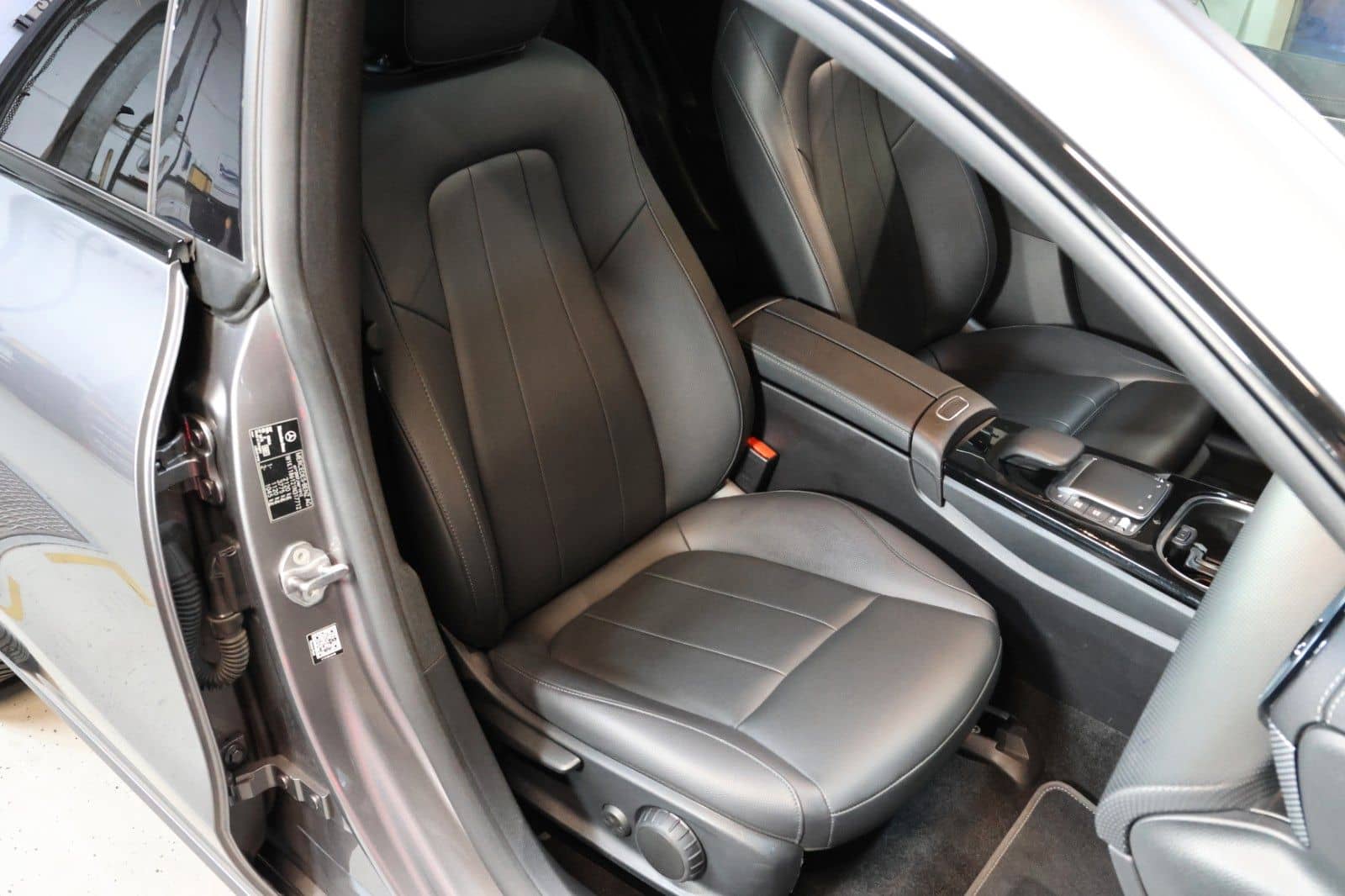 Mercedes-Benz CLA 200 d SHOOTING BRAKE *MB100*PANO*LED*LEDER* foto 14