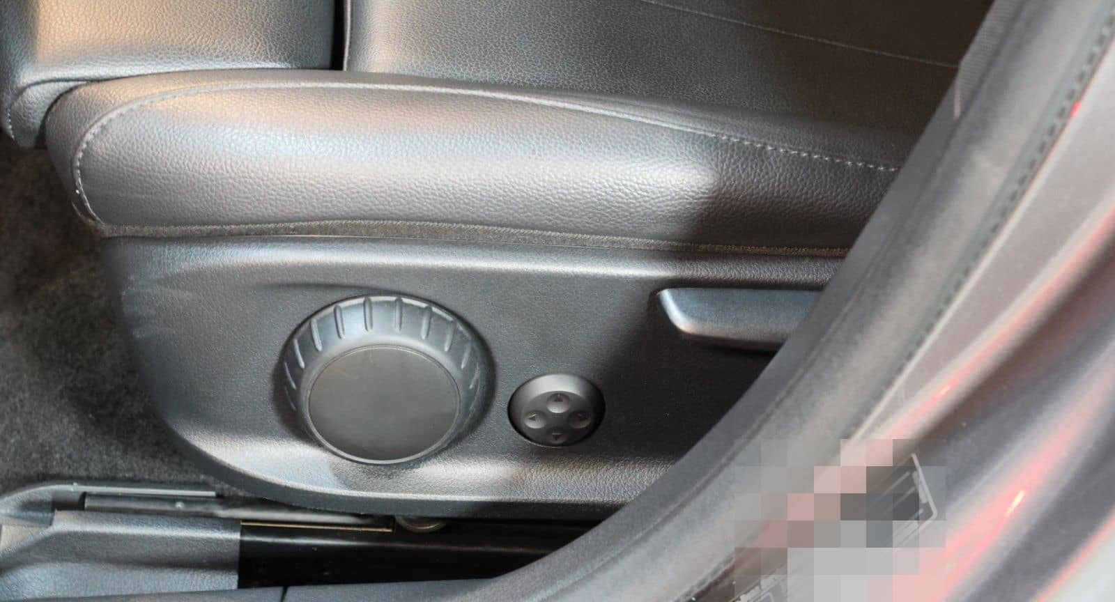 Mercedes-Benz CLA 200 d SHOOTING BRAKE *MB100*PANO*LED*LEDER* foto 15