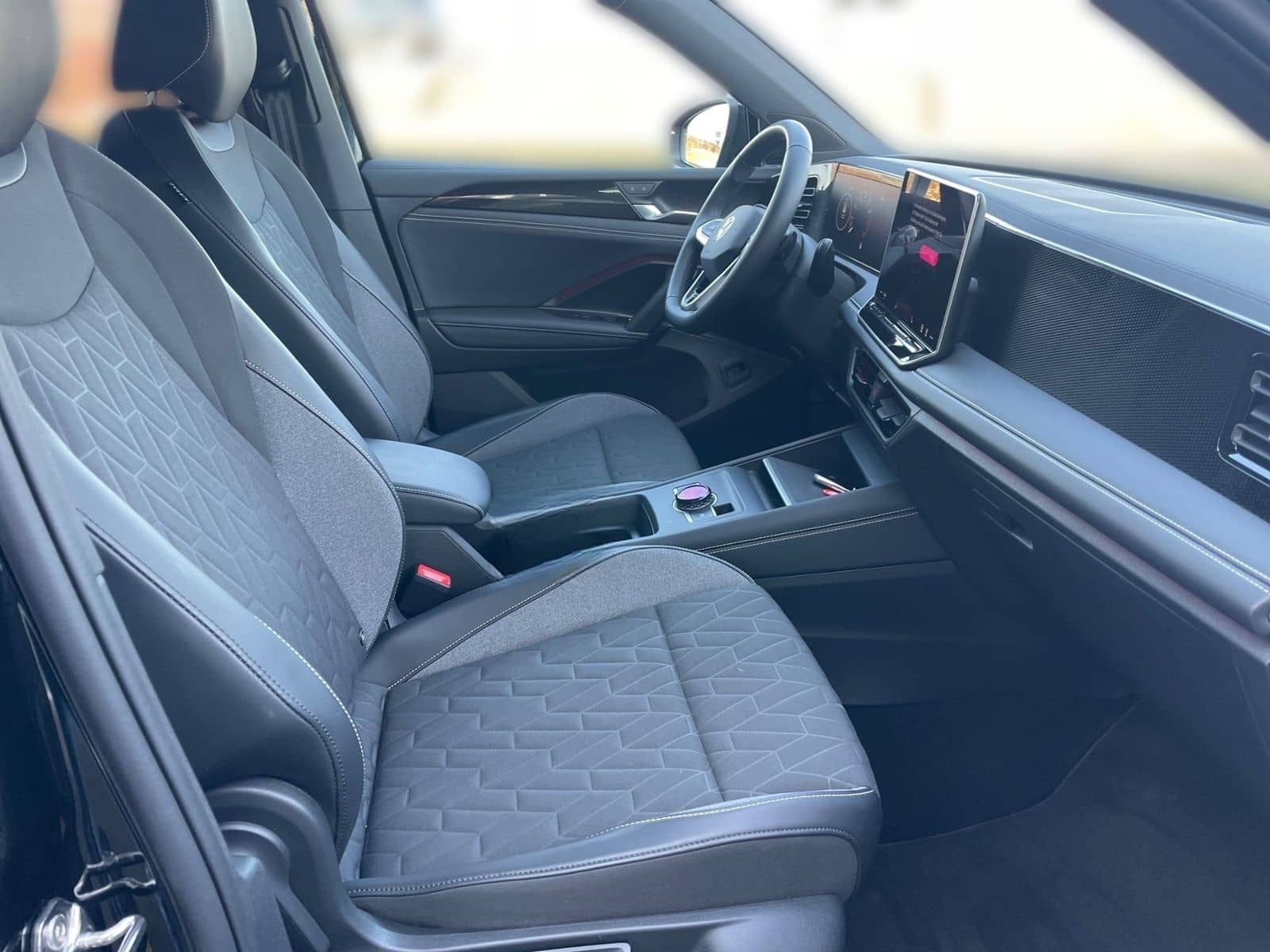 Volkswagen Tiguan 1.5 eTSI Goal MATRIX AZV ACC KAMERA ALARM foto 10