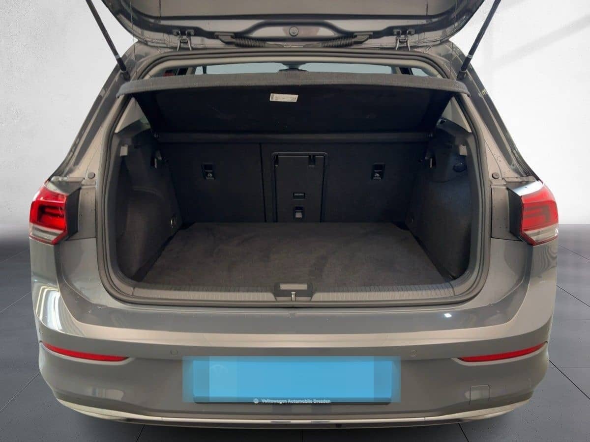 Volkswagen Golf VIII 2.0 TDI Active ACC PDC Navi LED foto 16