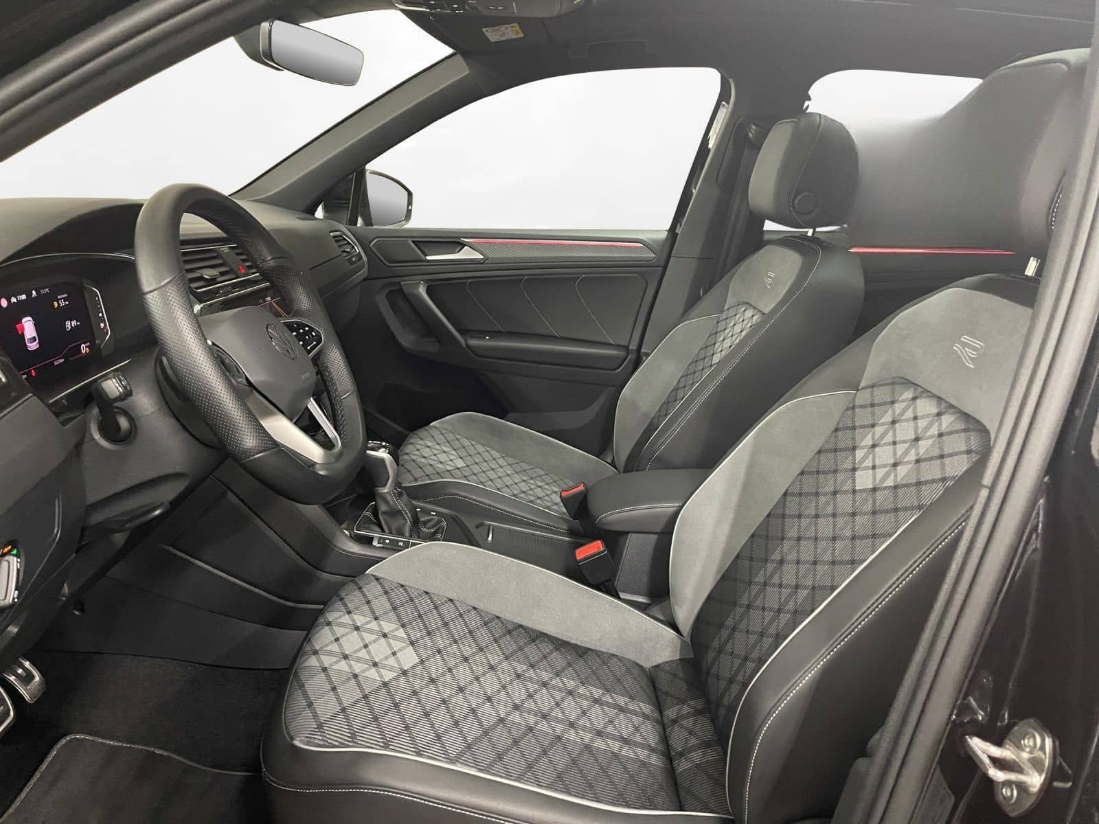 Volkswagen Tiguan 1.4 eHybrid R-Line AHK Pano Matrix LM 20" foto 17