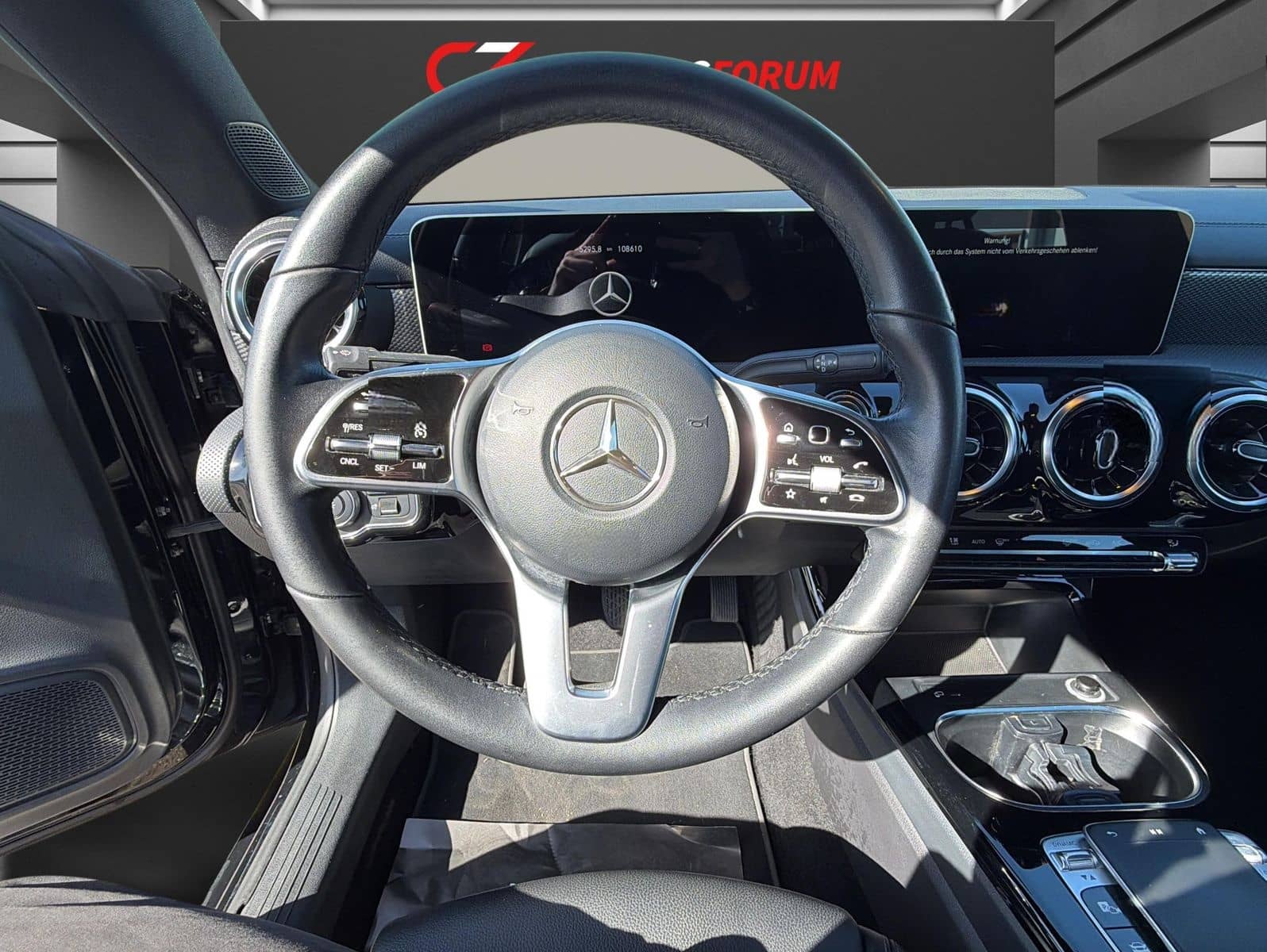 Mercedes-Benz CLA 200 Progessive Widescreen foto 23