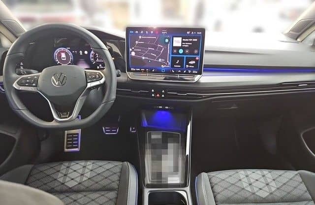 Volkswagen Golf VIII Variant 1.5eTSI DSG R-Line AHK IQ LED  foto 21