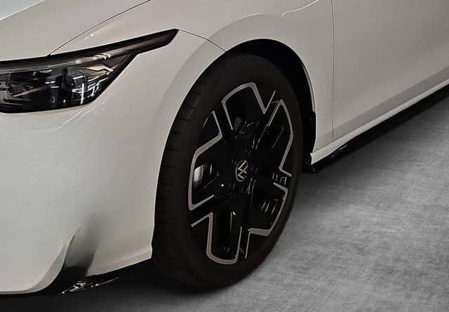 Volkswagen Golf VIII Variant 1.5eTSI DSG R-Line AHK IQ LED  foto 5