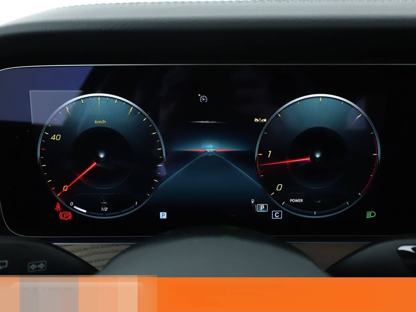 Mercedes-Benz E 220 d T 4Matic AMG Line Aut.*360*PANO foto 20