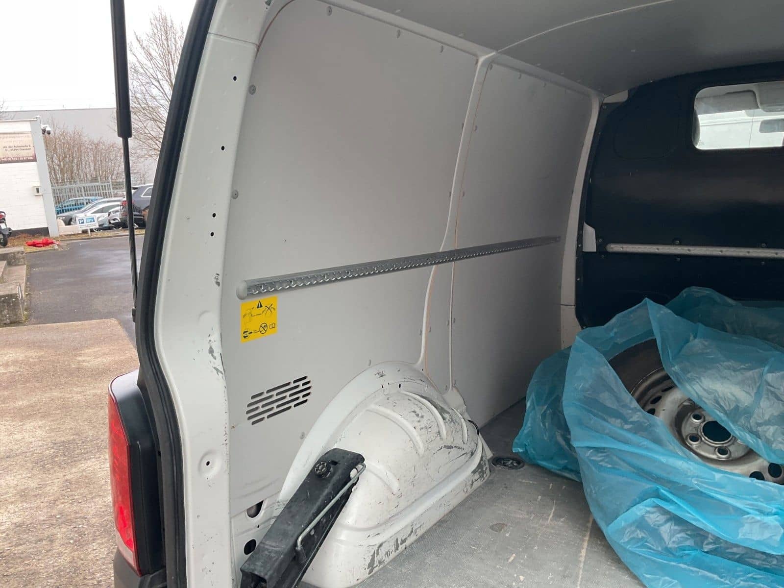 Volkswagen T6.1 Transporter 2.0 TDI AHK 3.sitzer TÜV Neu foto 19