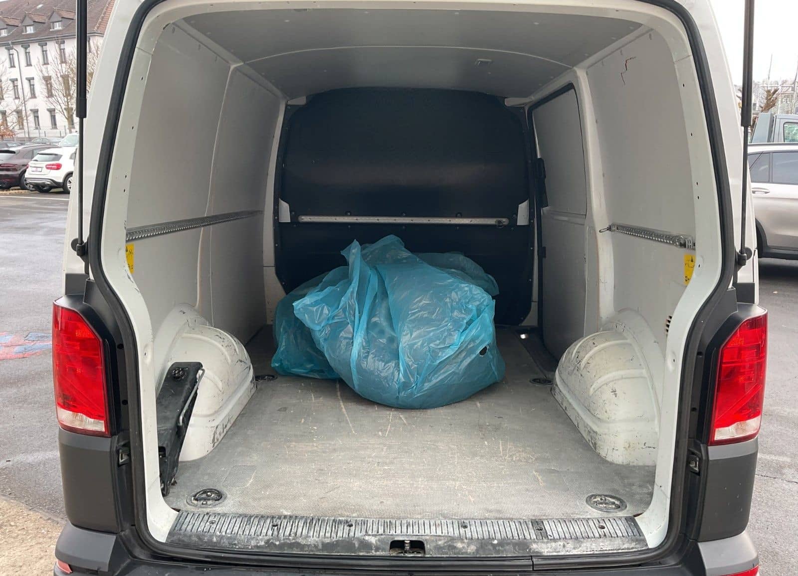 Volkswagen T6.1 Transporter 2.0 TDI AHK 3.sitzer TÜV Neu foto 10