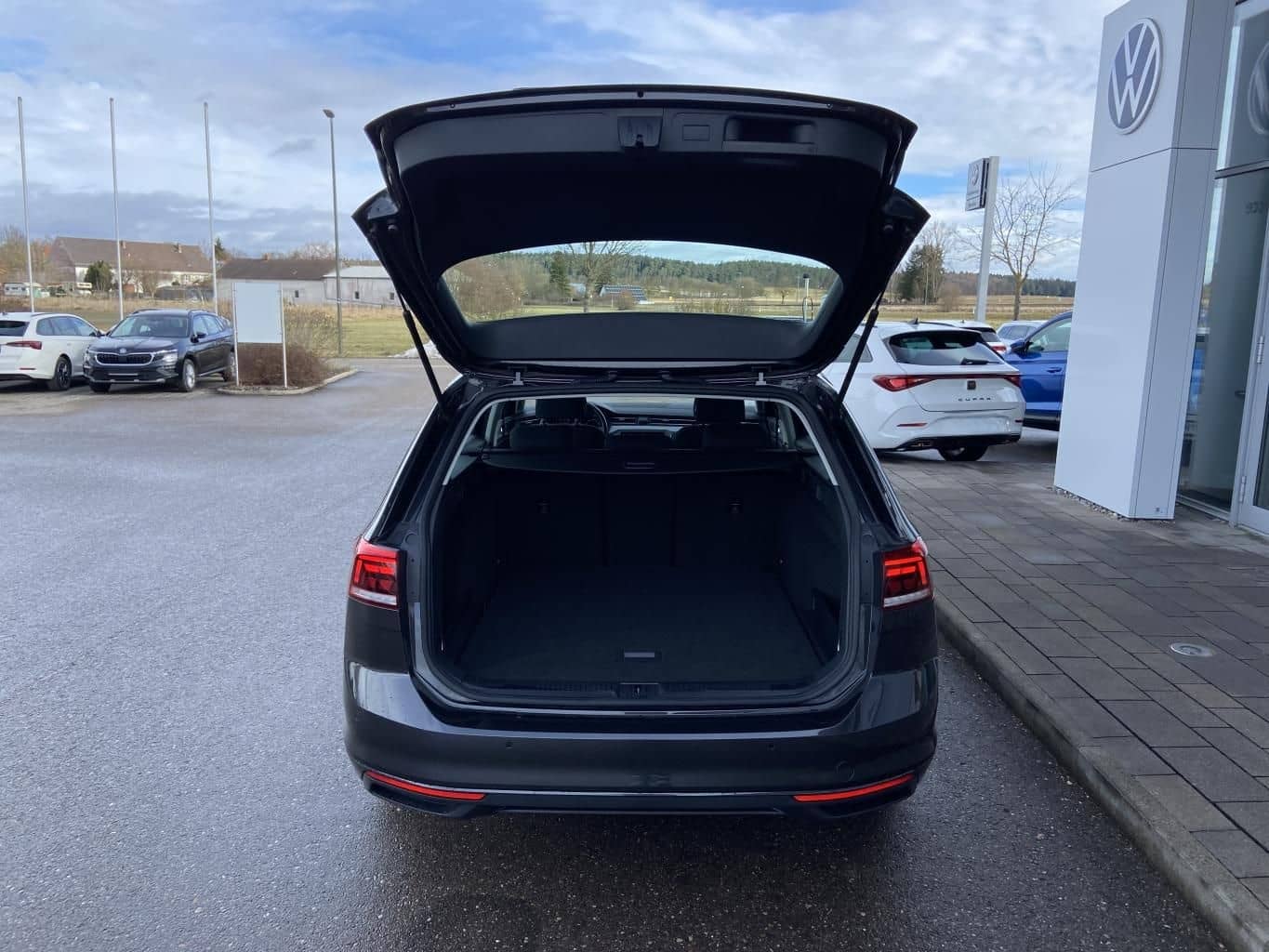 Volkswagen Passat Variant 1.5 TSI APP-CONNECT+KAMERA+LED+NA foto 12