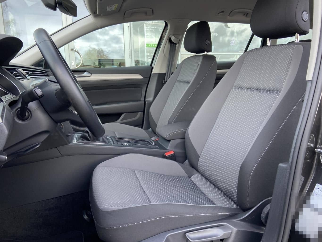 Volkswagen Passat Variant 1.5 TSI APP-CONNECT+KAMERA+LED+NA foto 10