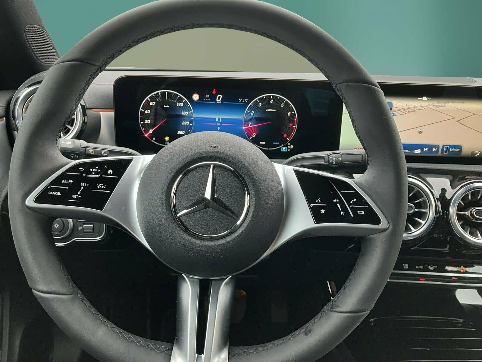 Mercedes-Benz CLA 200 Shooting Brake Progressive/DistronicNavi foto 14