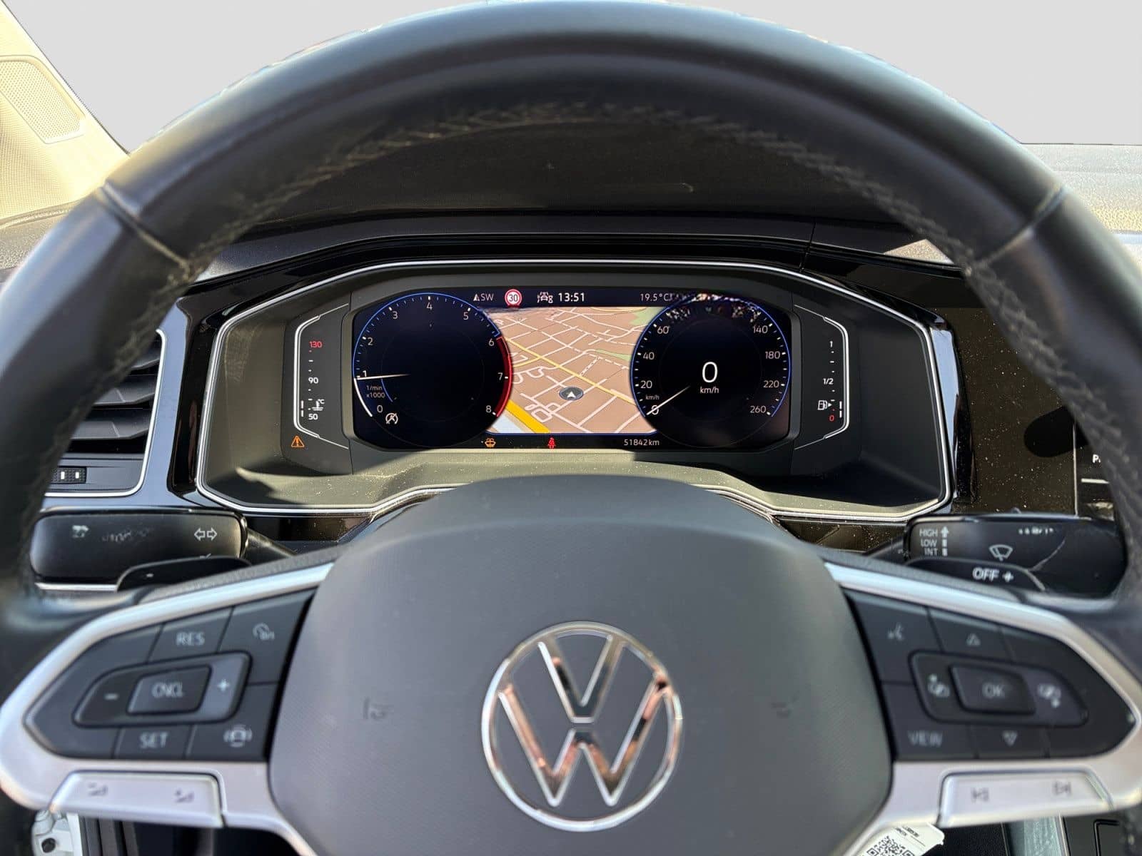 Volkswagen Polo 1.0 TSI DSG Style Navi Matrix PDC Sitzhzg foto 9