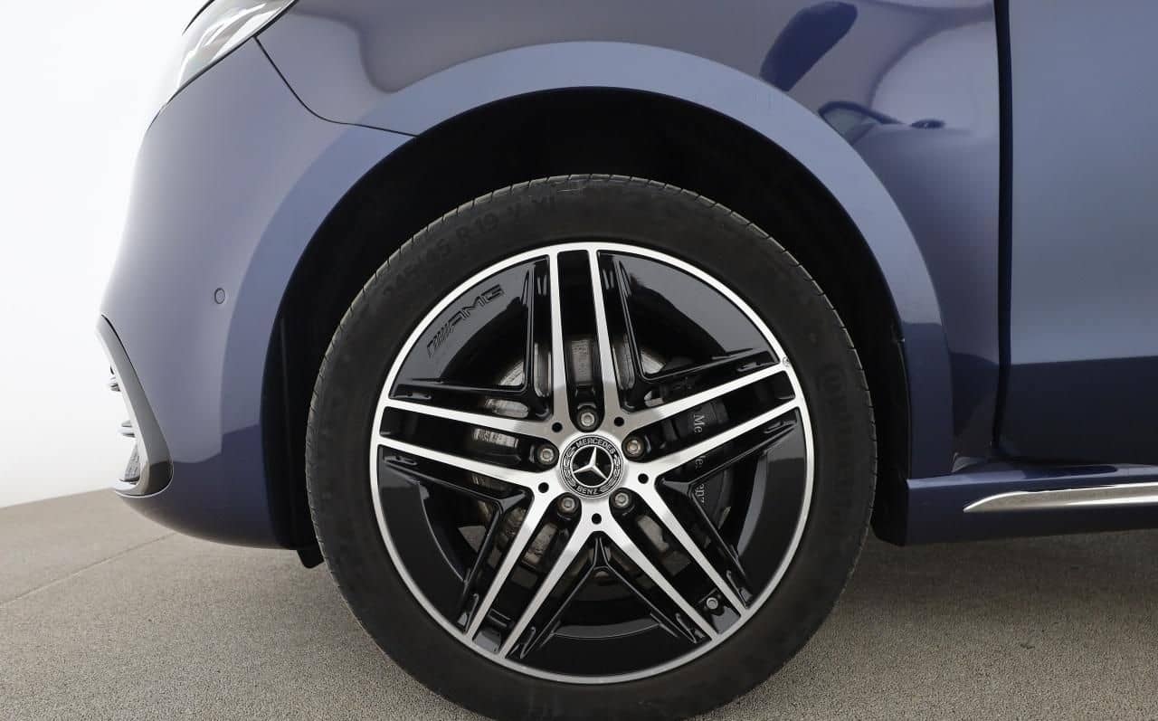 Mercedes-Benz V 300 d Lang 4M Exclusive AMG Pano AHK Distr. foto 16