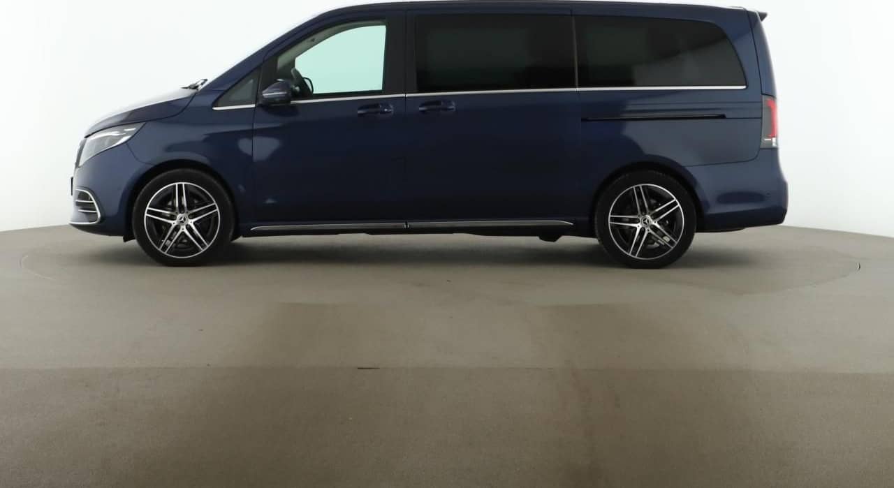 Mercedes-Benz V 300 d Lang 4M Exclusive AMG Pano AHK Distr. foto 3