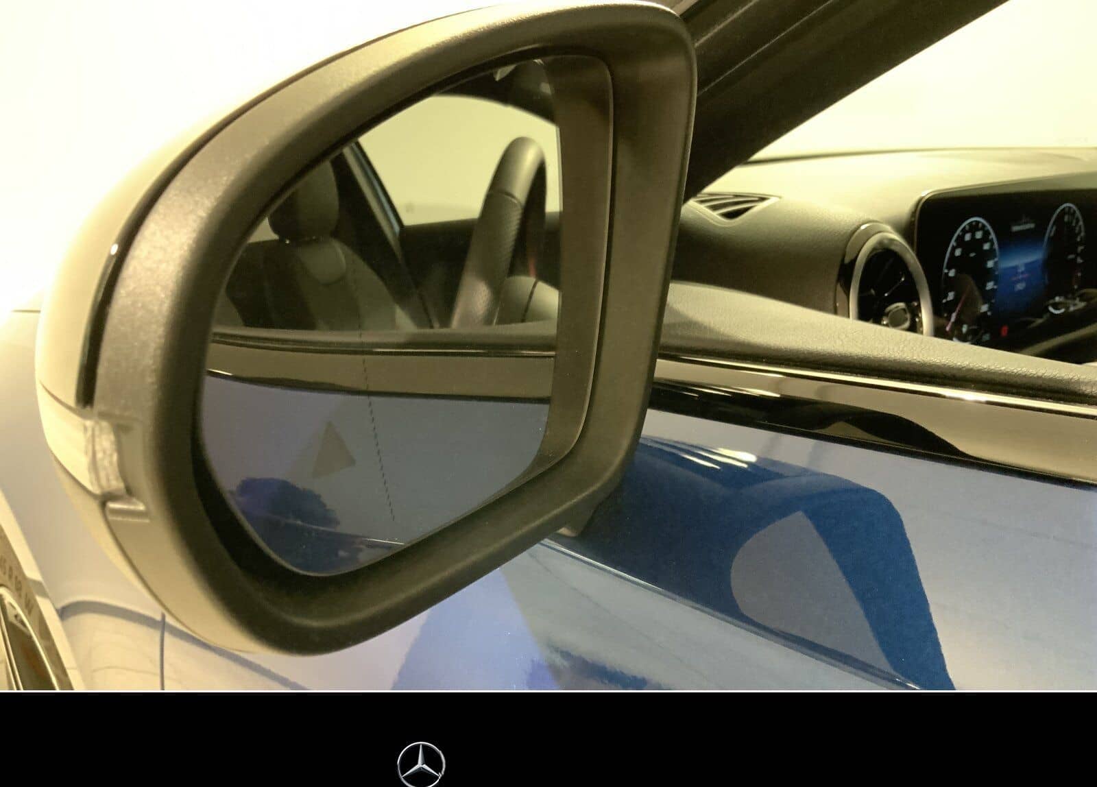 Mercedes-Benz A 250 e Limo AMG-L+AHK+Pano+TotW+LED+NightP+DAB foto 16