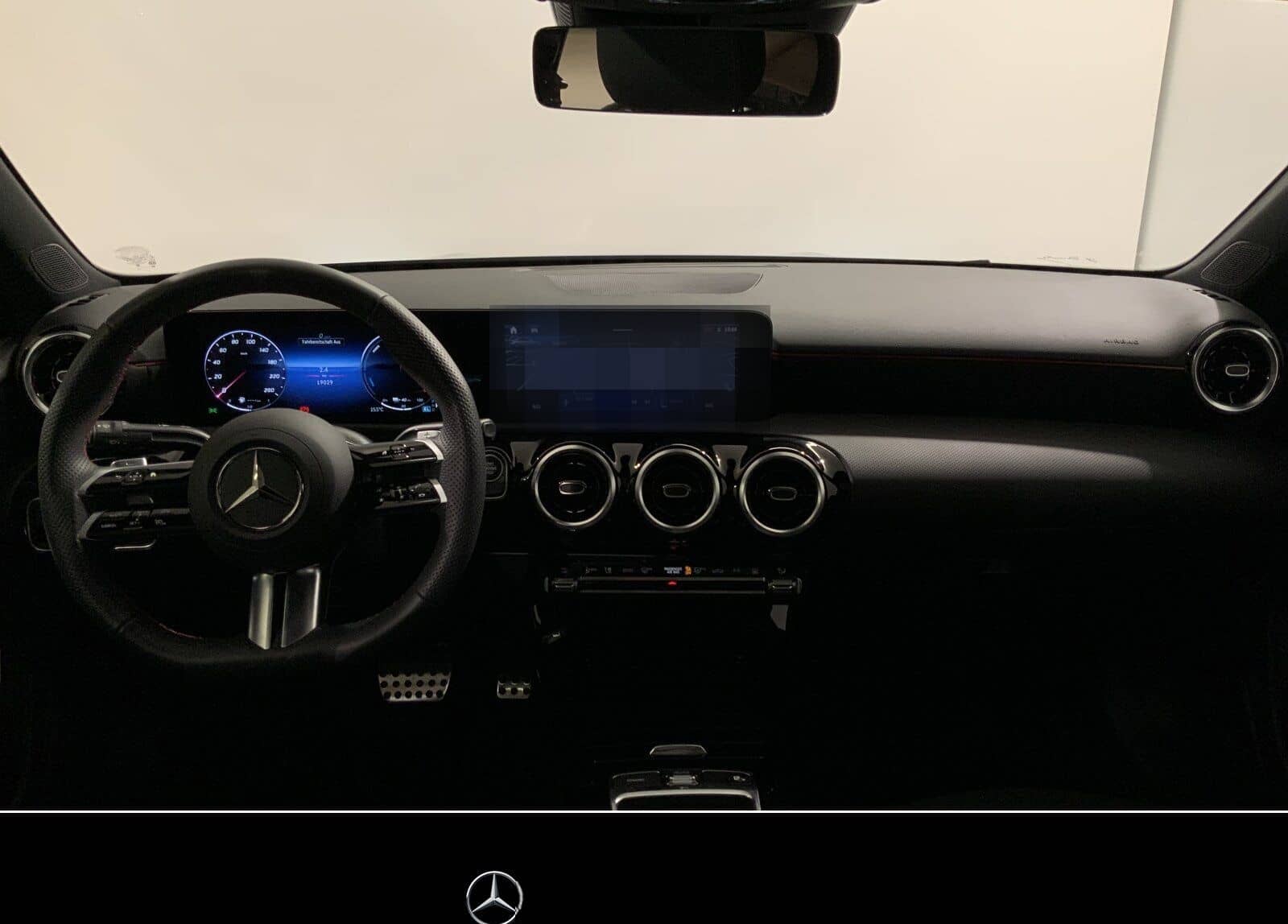 Mercedes-Benz A 250 e Limo AMG-L+AHK+Pano+TotW+LED+NightP+DAB foto 7