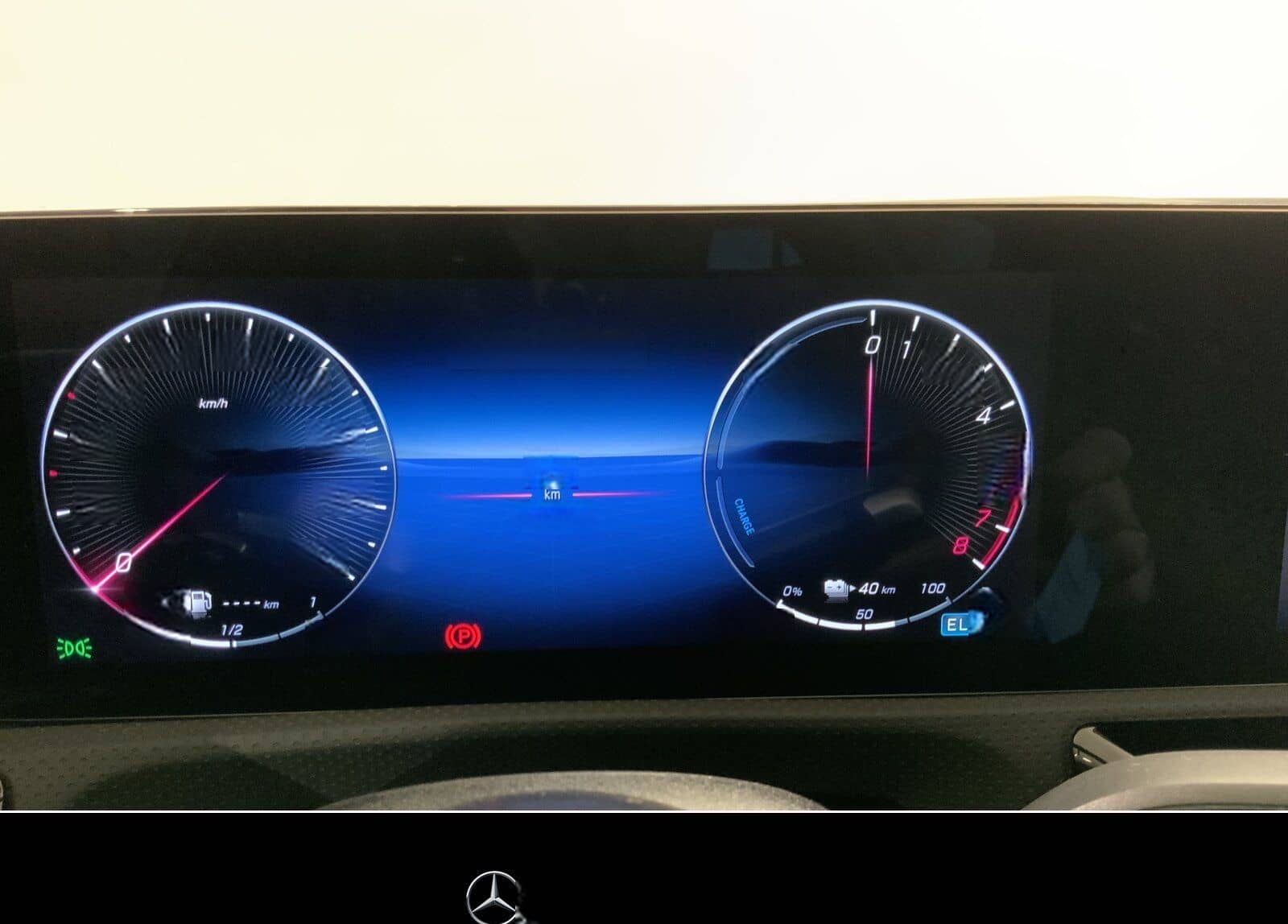 Mercedes-Benz A 250 e Limo AMG-L+AHK+Pano+TotW+LED+NightP+DAB foto 9