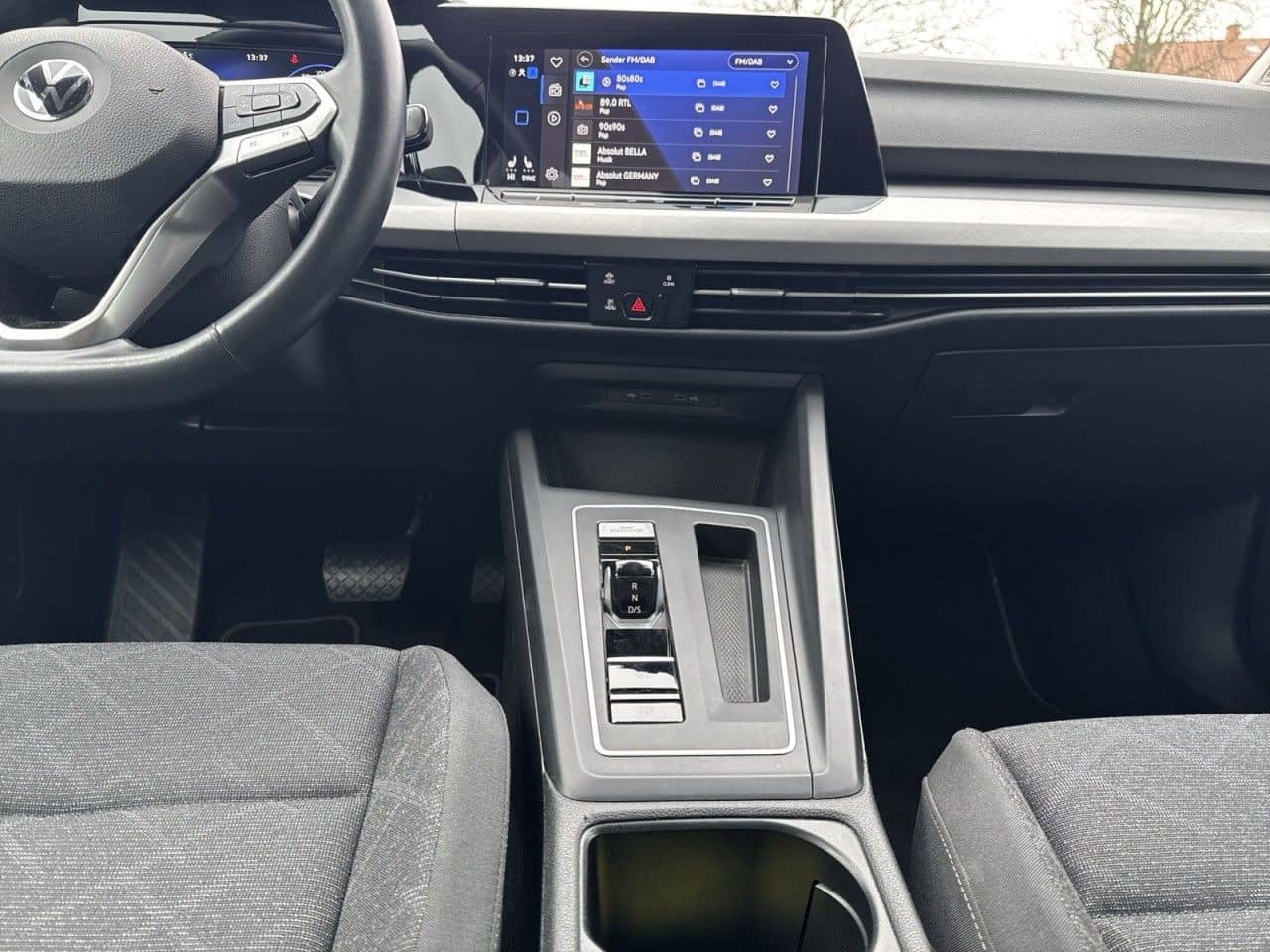 Volkswagen Golf VIII Variant 2.0 TDI Life Automatik Navi+AH foto 12