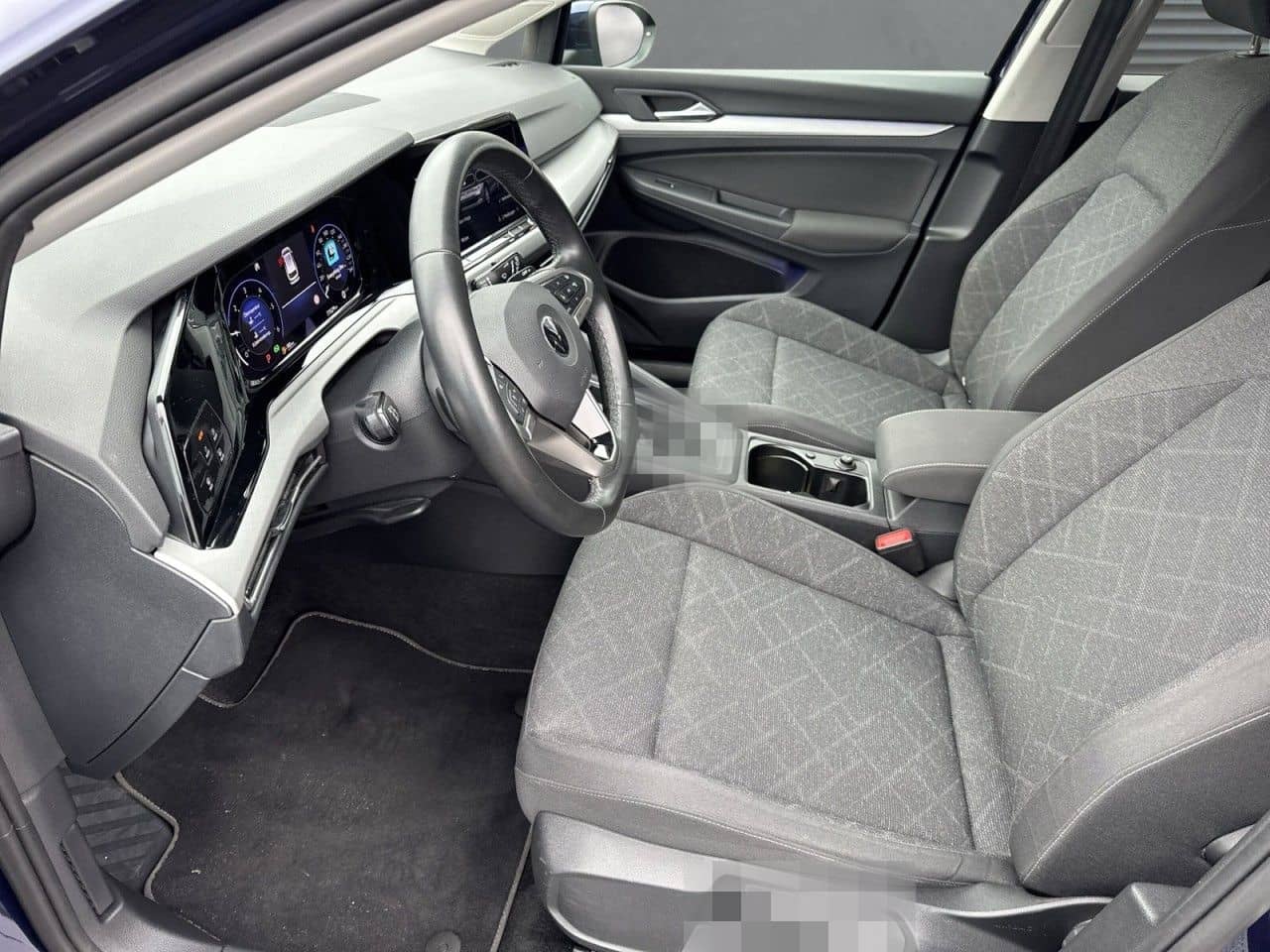 Volkswagen Golf VIII Variant 2.0 TDI Life Automatik Navi+AH foto 9