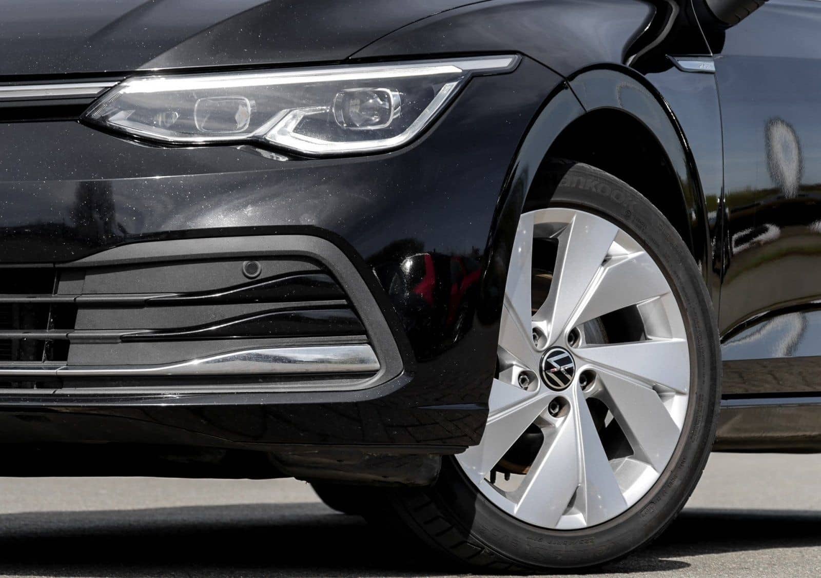 Volkswagen Golf VIII Variant Style 2.0 TDI DSG LED+ Navi AH foto 5