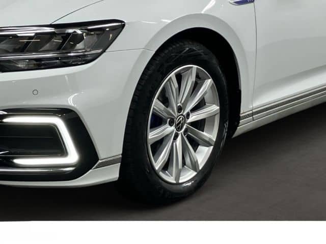 Volkswagen Passat Variant GTE 1.4 TSI DSG LED NAV ACC HUD foto 9