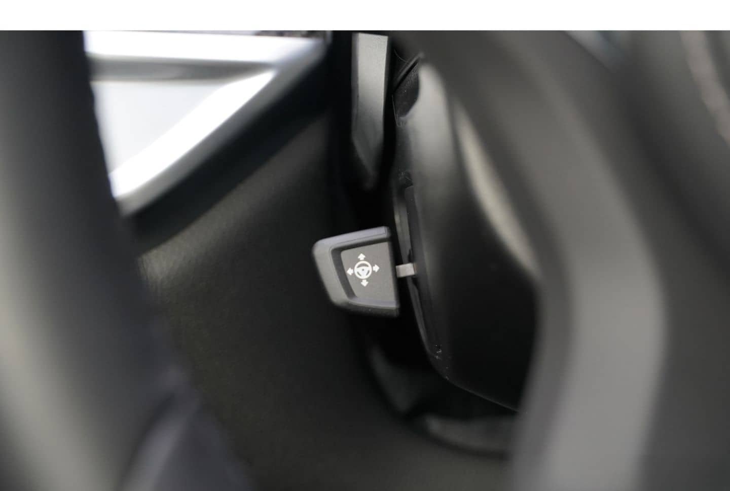 BMW X6 40 d M Sport Comfort+ Exkl H&K PANO Memo AHK  foto 15