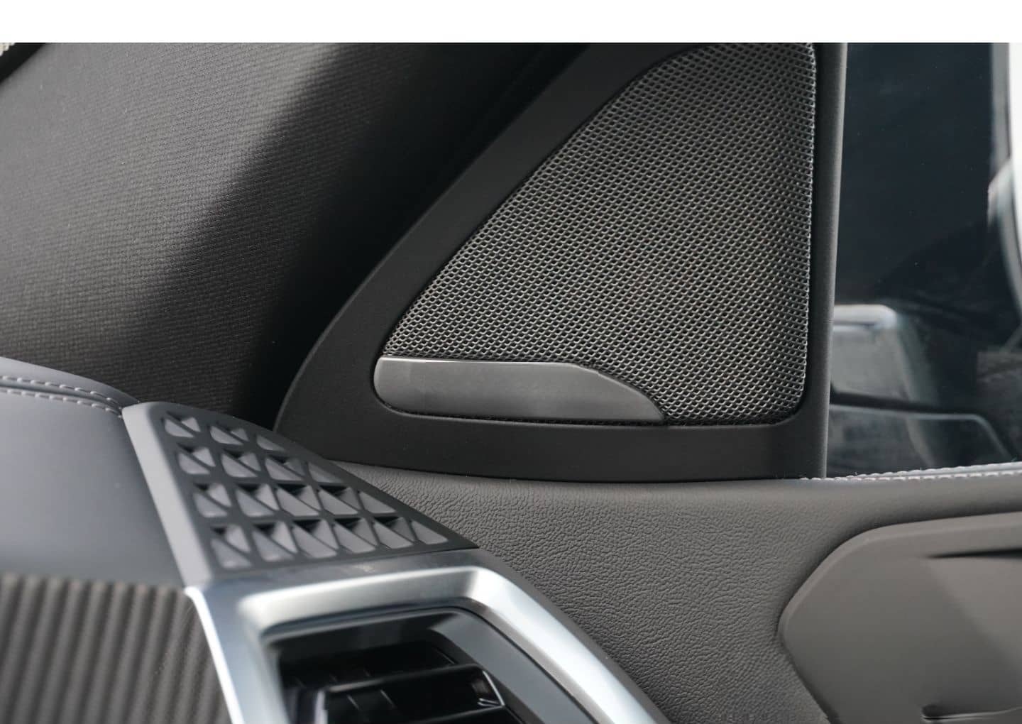 BMW X6 40 d M Sport Comfort+ Exkl H&K PANO Memo AHK  foto 22