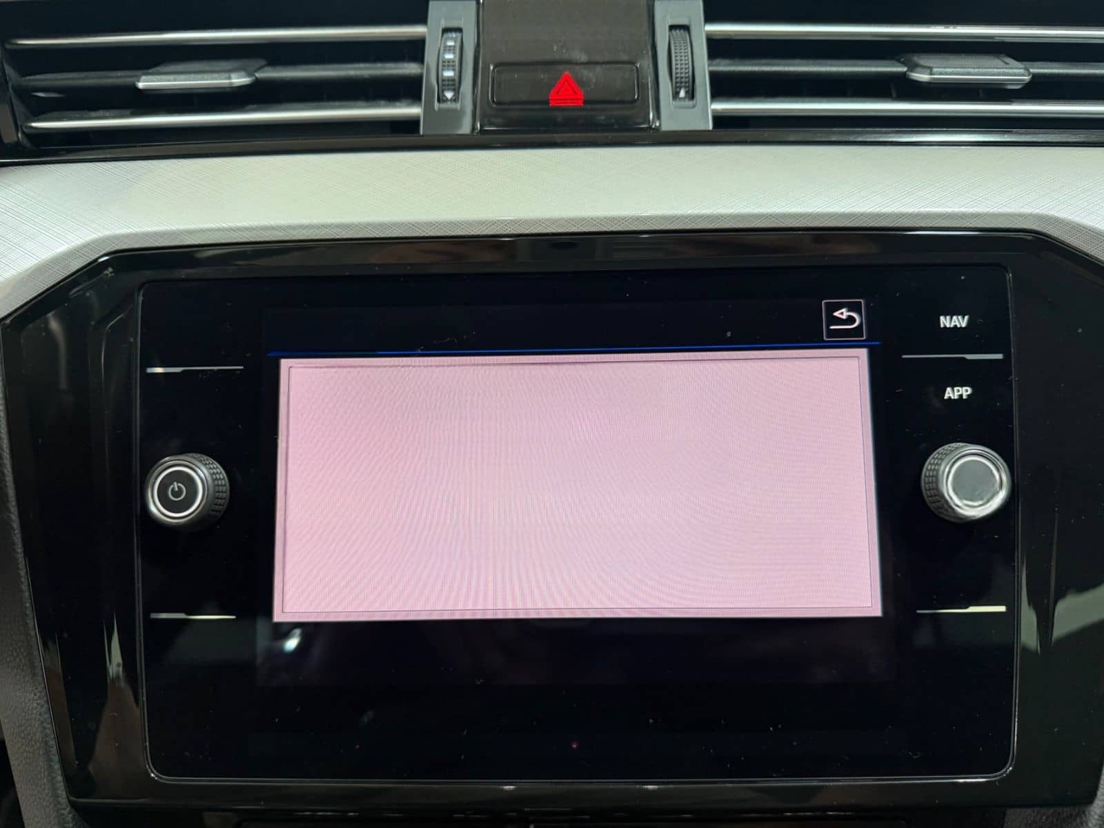 Volkswagen Passat Variant Business 2.0TDI DSG/AHK/CAM/ACC foto 24