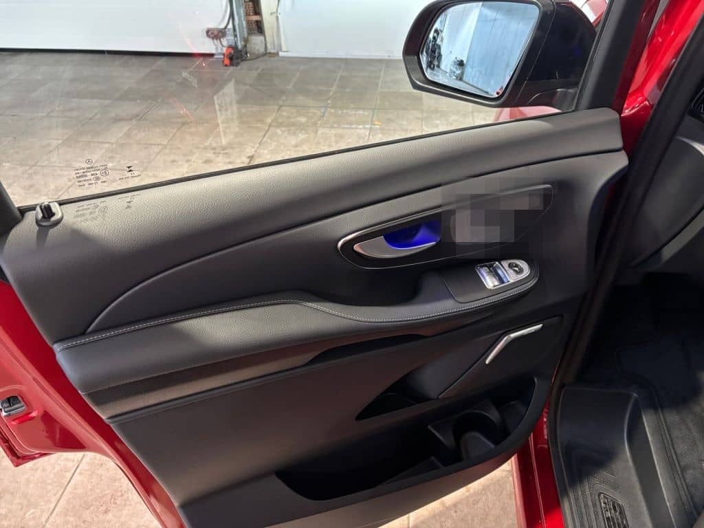 Mercedes-Benz V 300 d AVANTGARDE 4M+AMG+NIGHTP+PANO+AHK+LED+9G foto 21