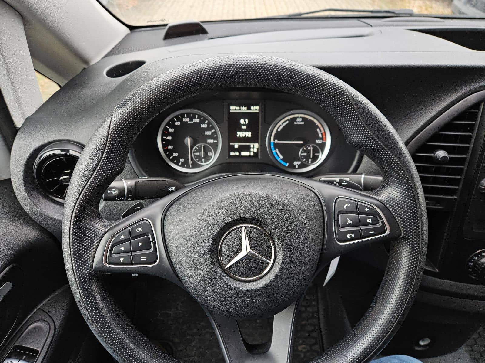 Mercedes-Benz Vito eVito 112 LANG|60 kWh|120 km/h|SH|TÜVneu foto 14