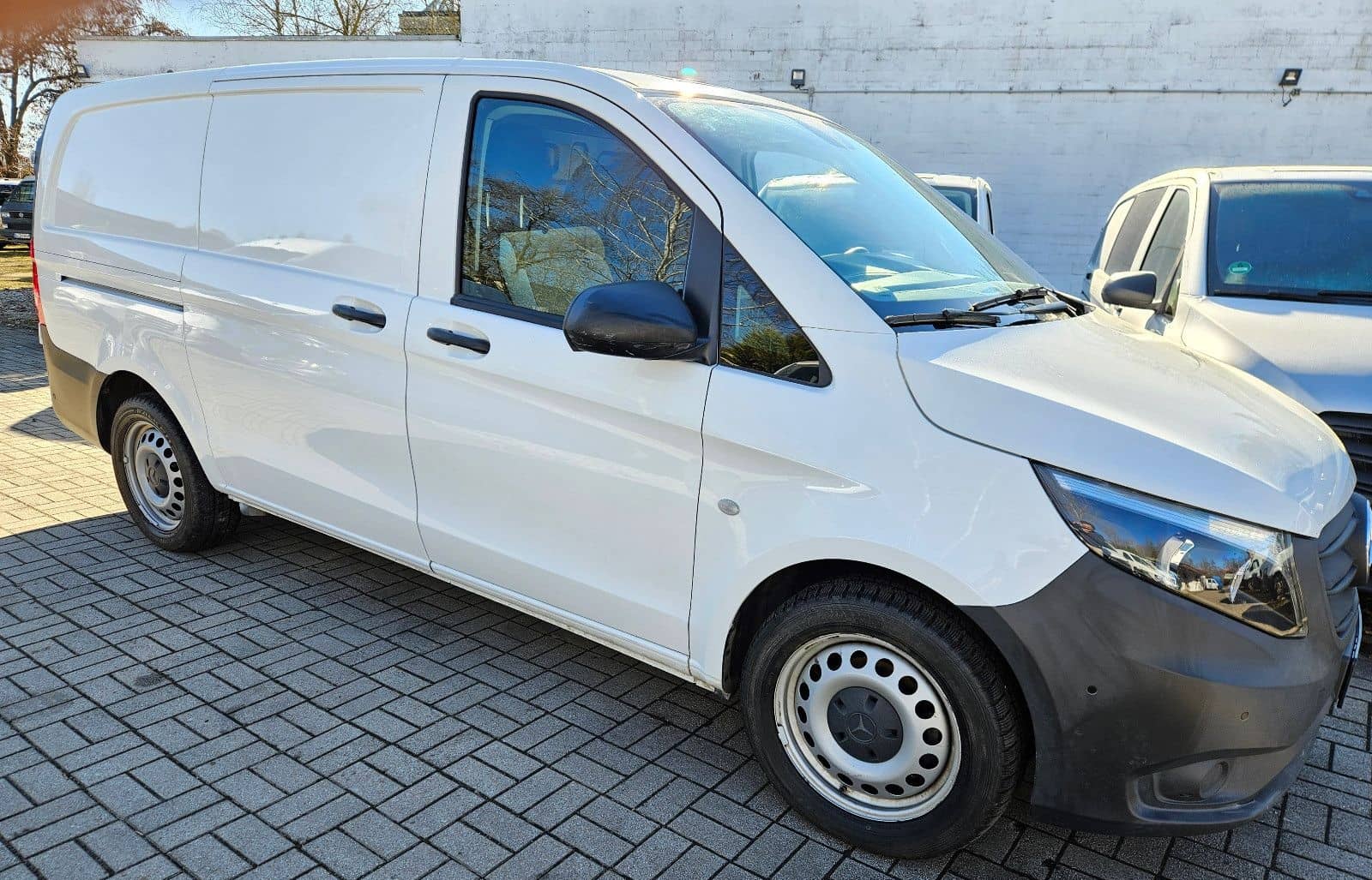 Mercedes-Benz Vito eVito 112 LANG|60 kWh|120 km/h|SH|TÜVneu foto 3