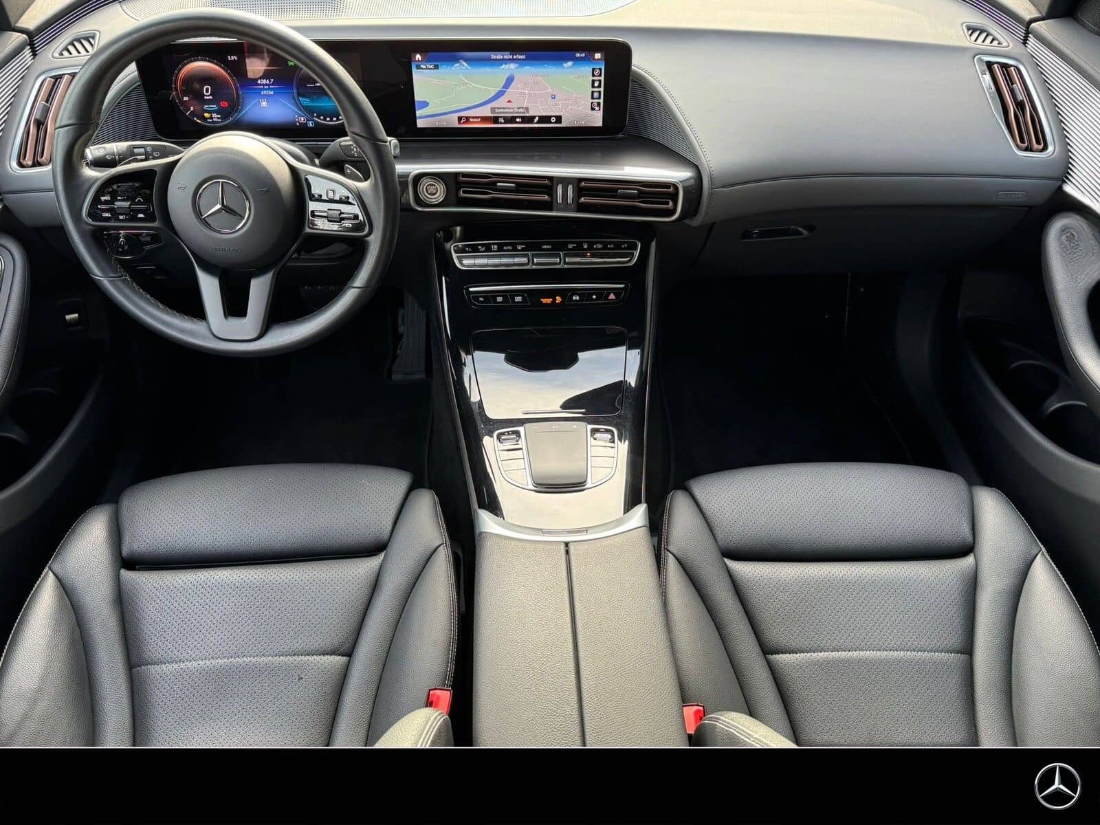 Mercedes-Benz EQC 400 4MATIC AHK Distronic HuD MLed Soundsyste foto 18