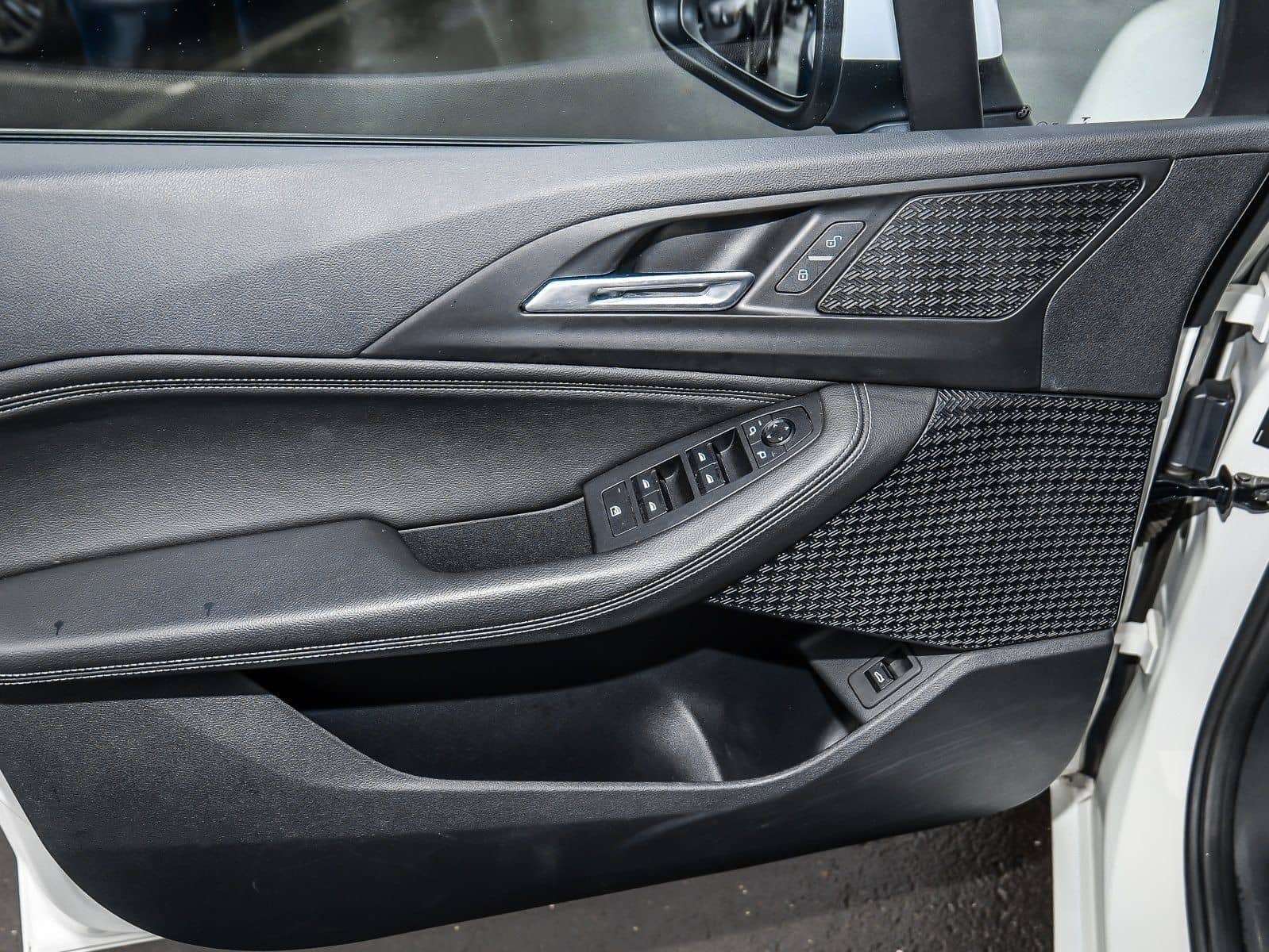 BMW 218d Active Tourer ACC RFK LED Sound Syst. DAB foto 18