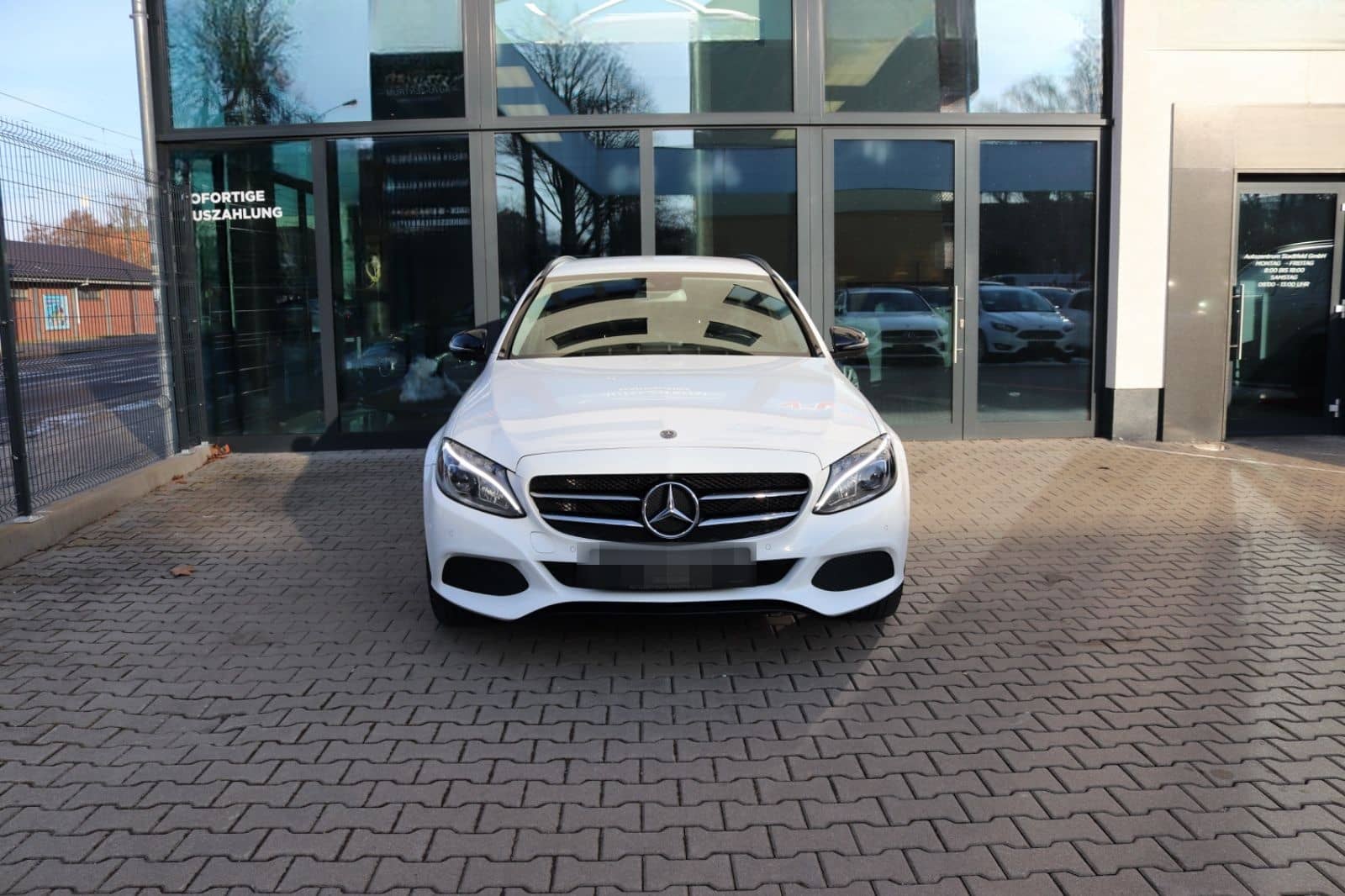 Mercedes-Benz C 200 T-Modell 4Matic Navi Kamera LED Klima foto 2