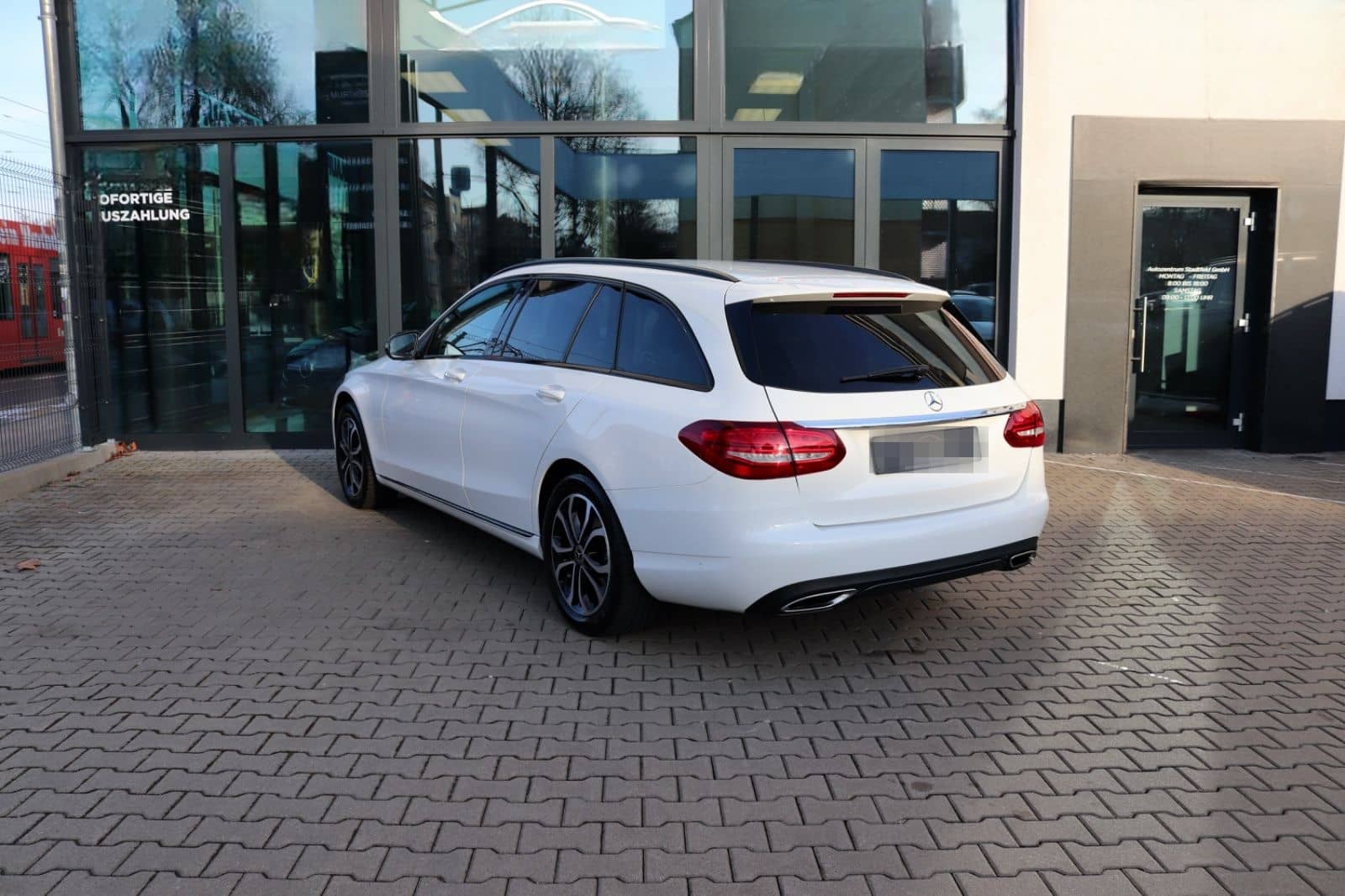 Mercedes-Benz C 200 T-Modell 4Matic Navi Kamera LED Klima foto 5