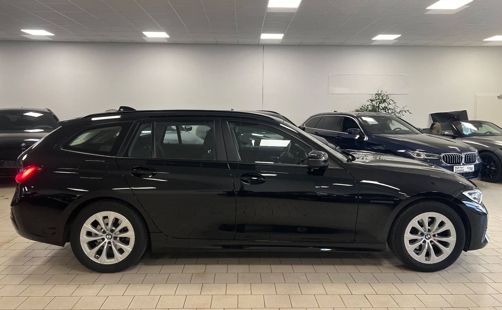 BMW 320d Advantage Aut/AHK/Sitzheizung/Tempomat foto 11