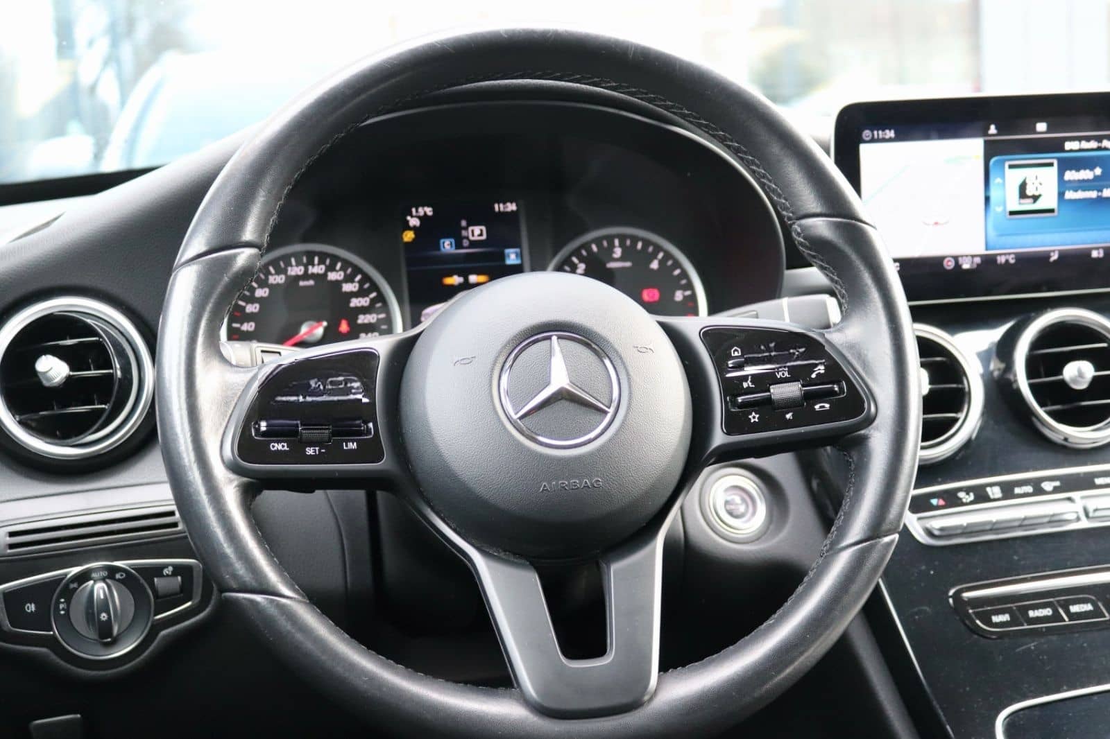 Mercedes-Benz C 180d T-Modell  Business AHK Navi Kamera Klima foto 12