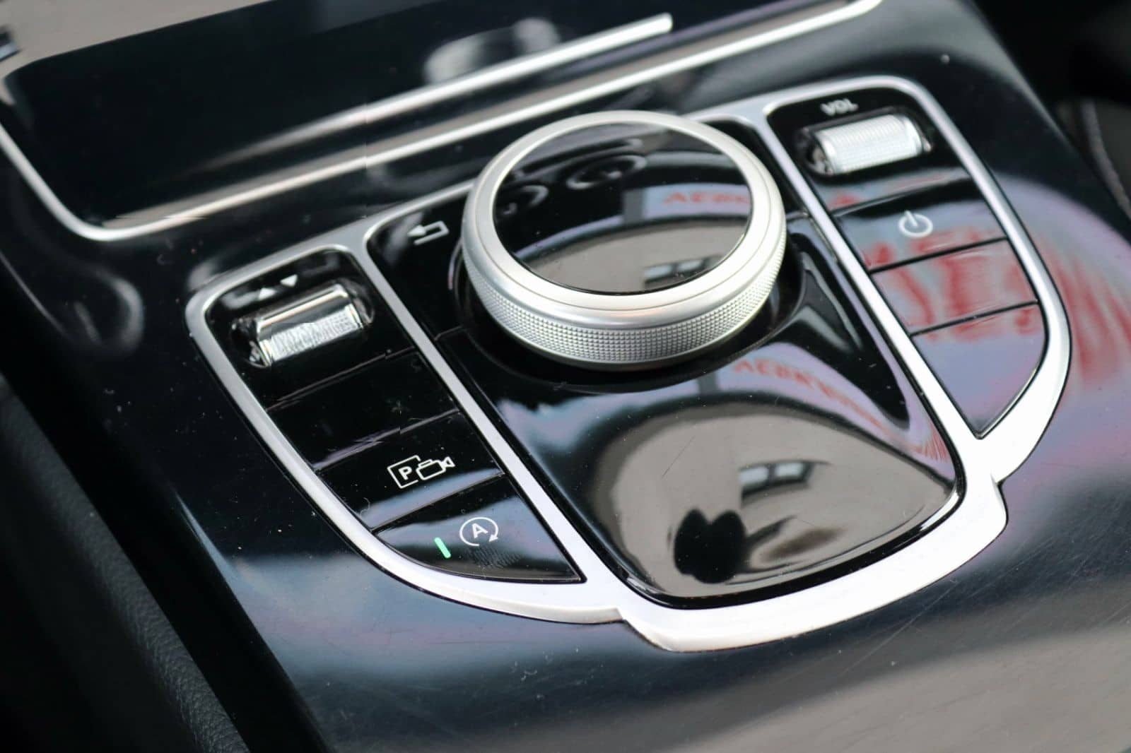 Mercedes-Benz C 180d T-Modell  Business AHK Navi Kamera Klima foto 15