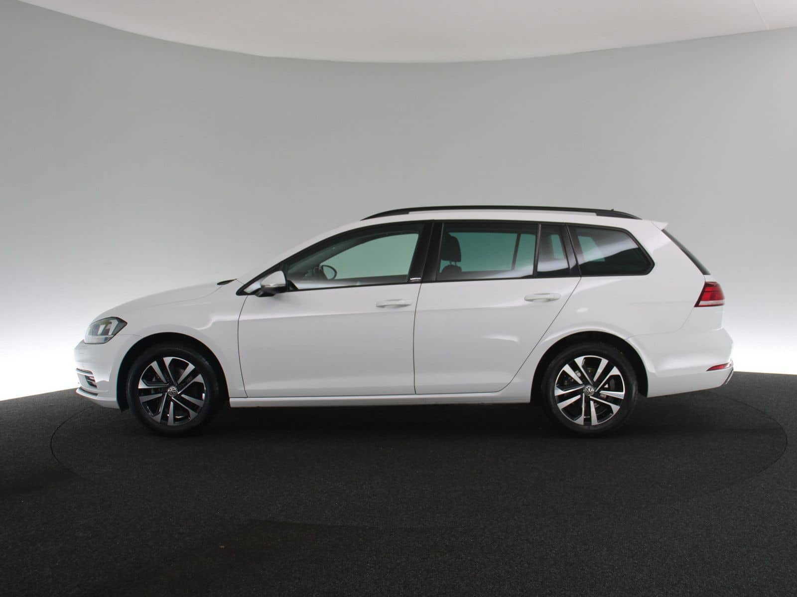 Volkswagen Golf VII 1.5 TSI United AHK ACC NAVI SHZ PDC foto 23