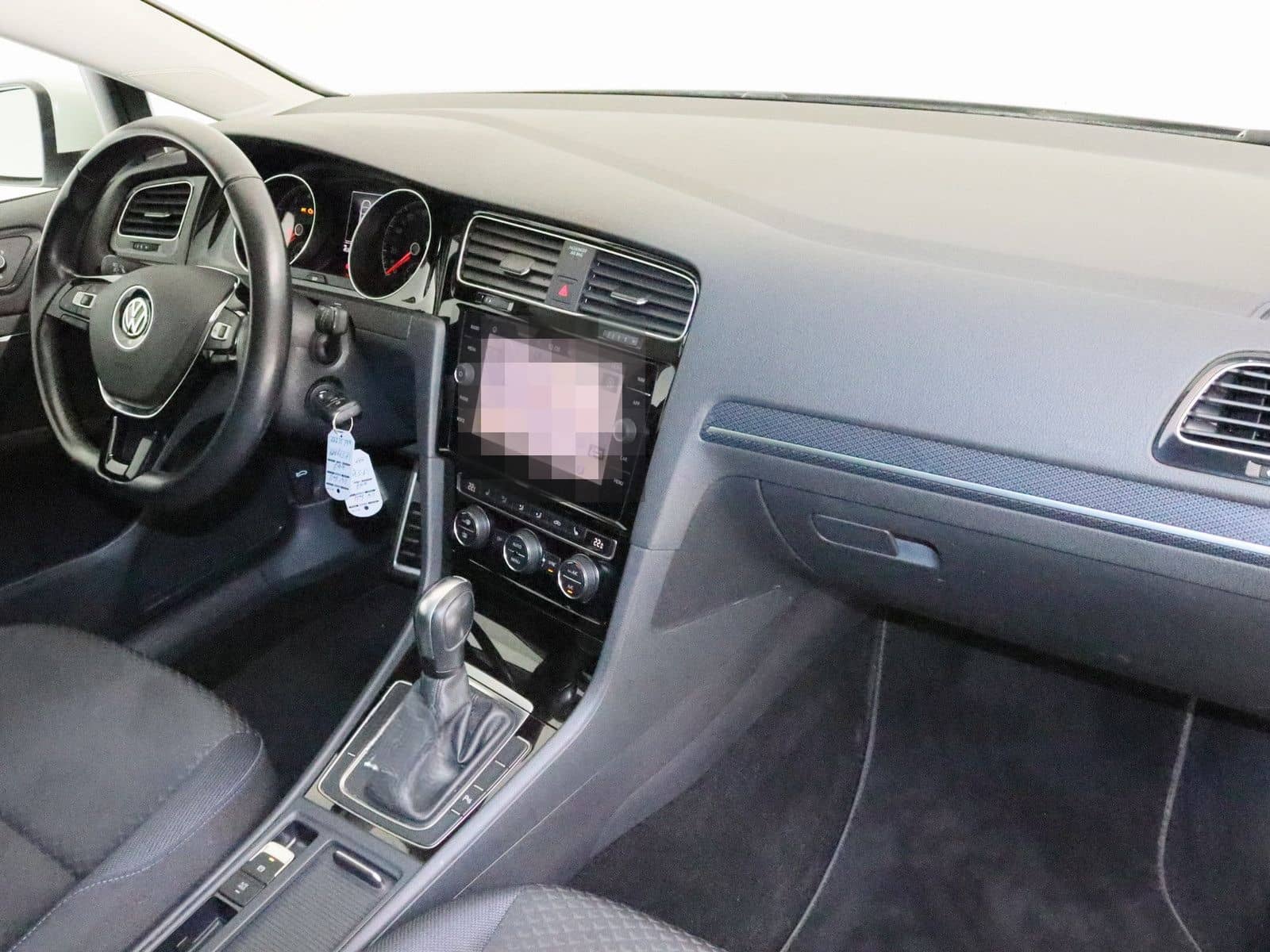 Volkswagen Golf VII 1.5 TSI United AHK ACC NAVI SHZ PDC foto 8
