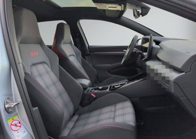 Volkswagen GOLF VIII GTI 2.0 TSI PANO+360°+HEAD-UP+IQ.LIGHT foto 11