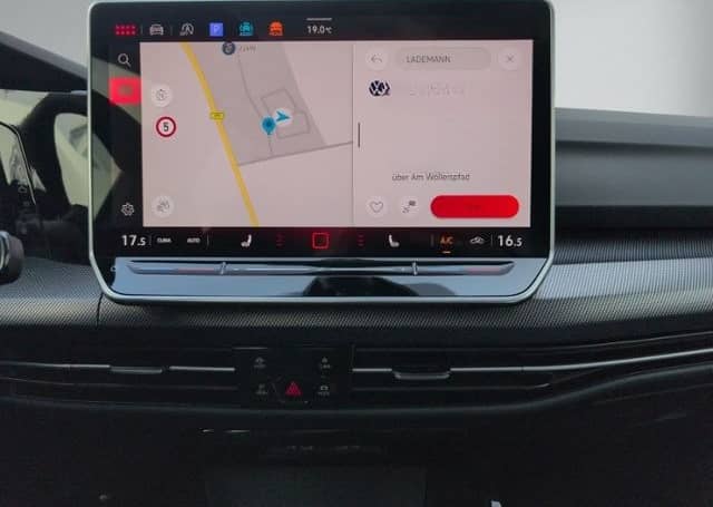 Volkswagen GOLF VIII GTI 2.0 TSI PANO+360°+HEAD-UP+IQ.LIGHT foto 13