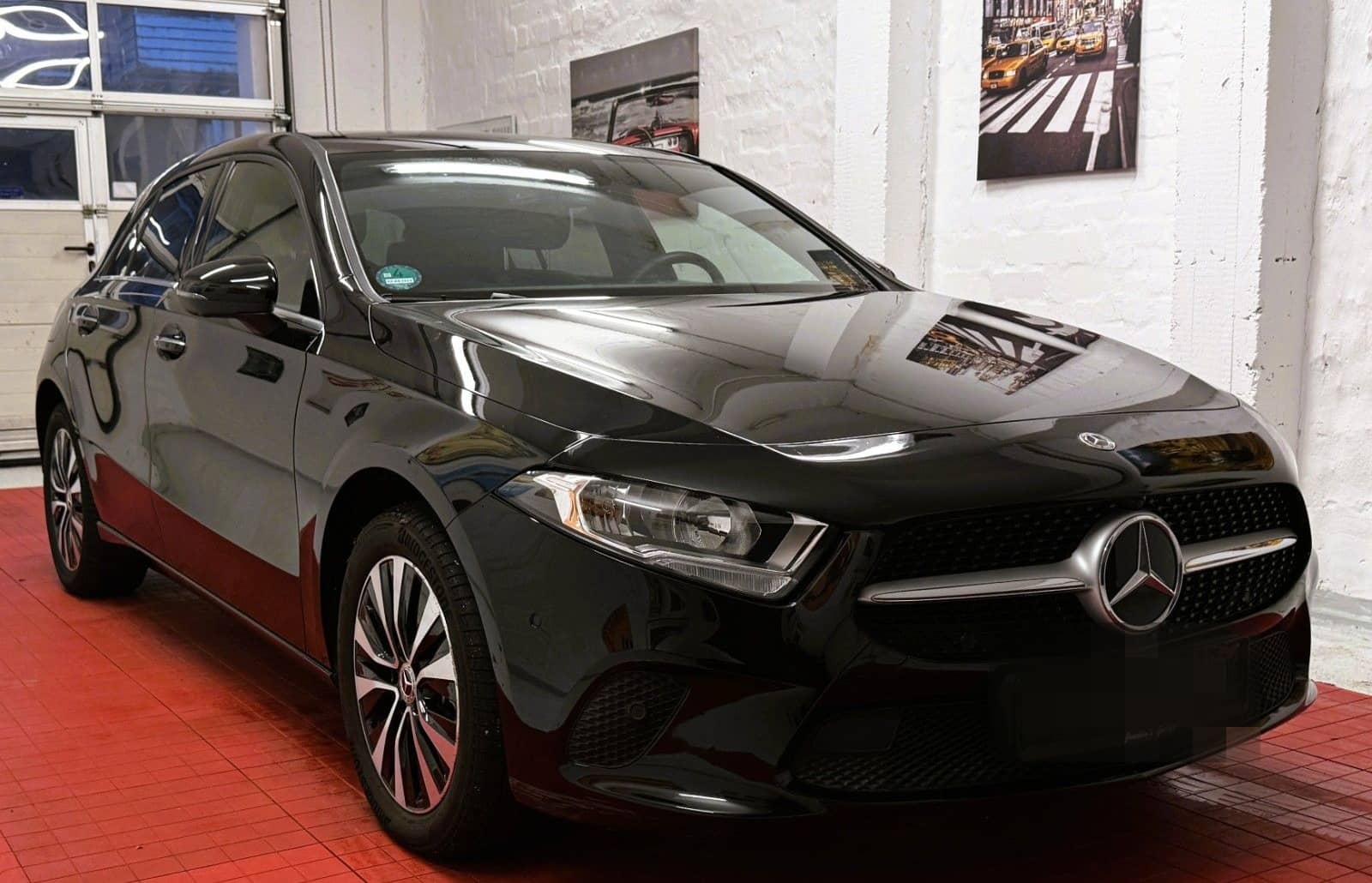 Mercedes-Benz A 250e Style Keyless/360°/TWA/Navi/MBux/Sitzh. foto 1