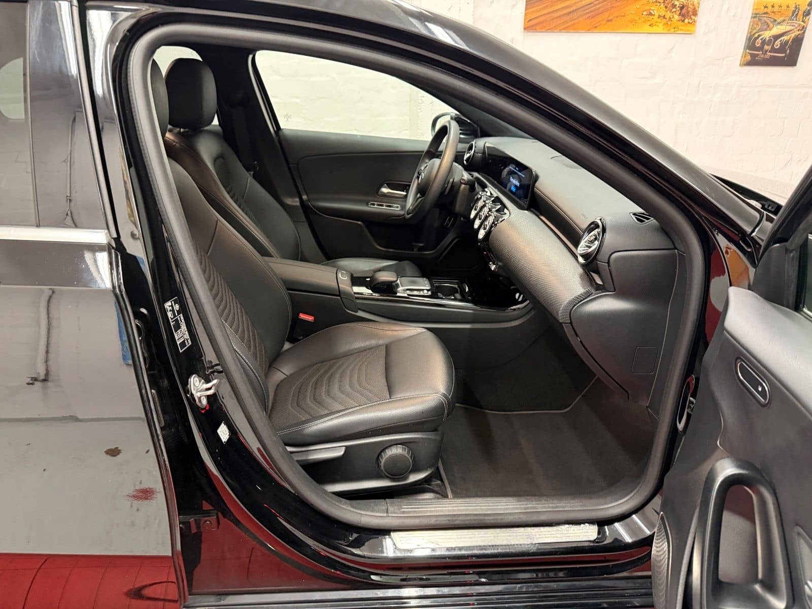 Mercedes-Benz A 250e Style Keyless/360°/TWA/Navi/MBux/Sitzh. foto 12