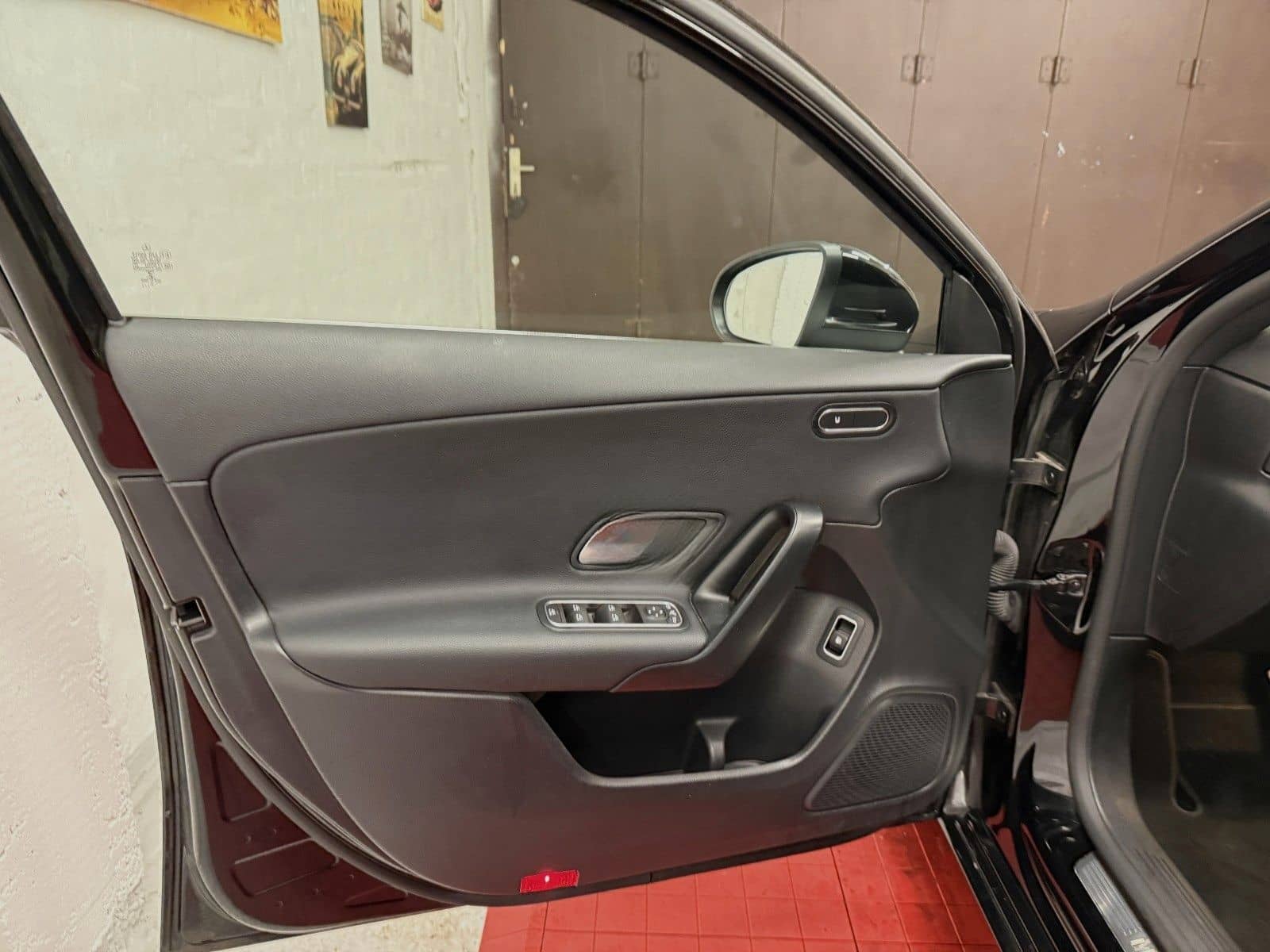 Mercedes-Benz A 250e Style Keyless/360°/TWA/Navi/MBux/Sitzh. foto 16