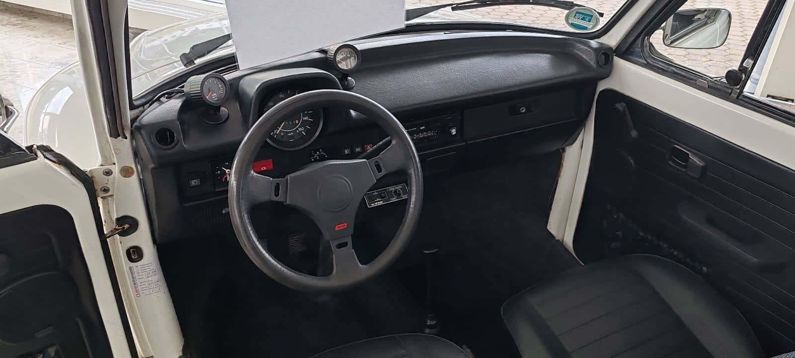 Volkswagen Käfer Karmann Cabrio foto 9