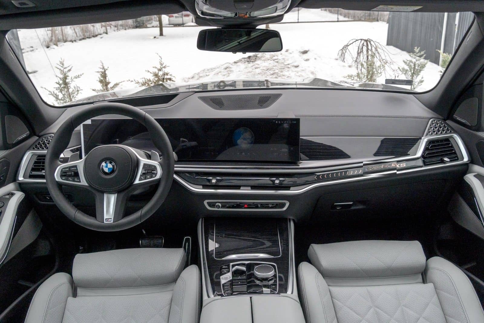 BMW X5 40d M SPORT.LUFTF.PANO.DR.ASS.H/K.360.AHK.22" foto 12