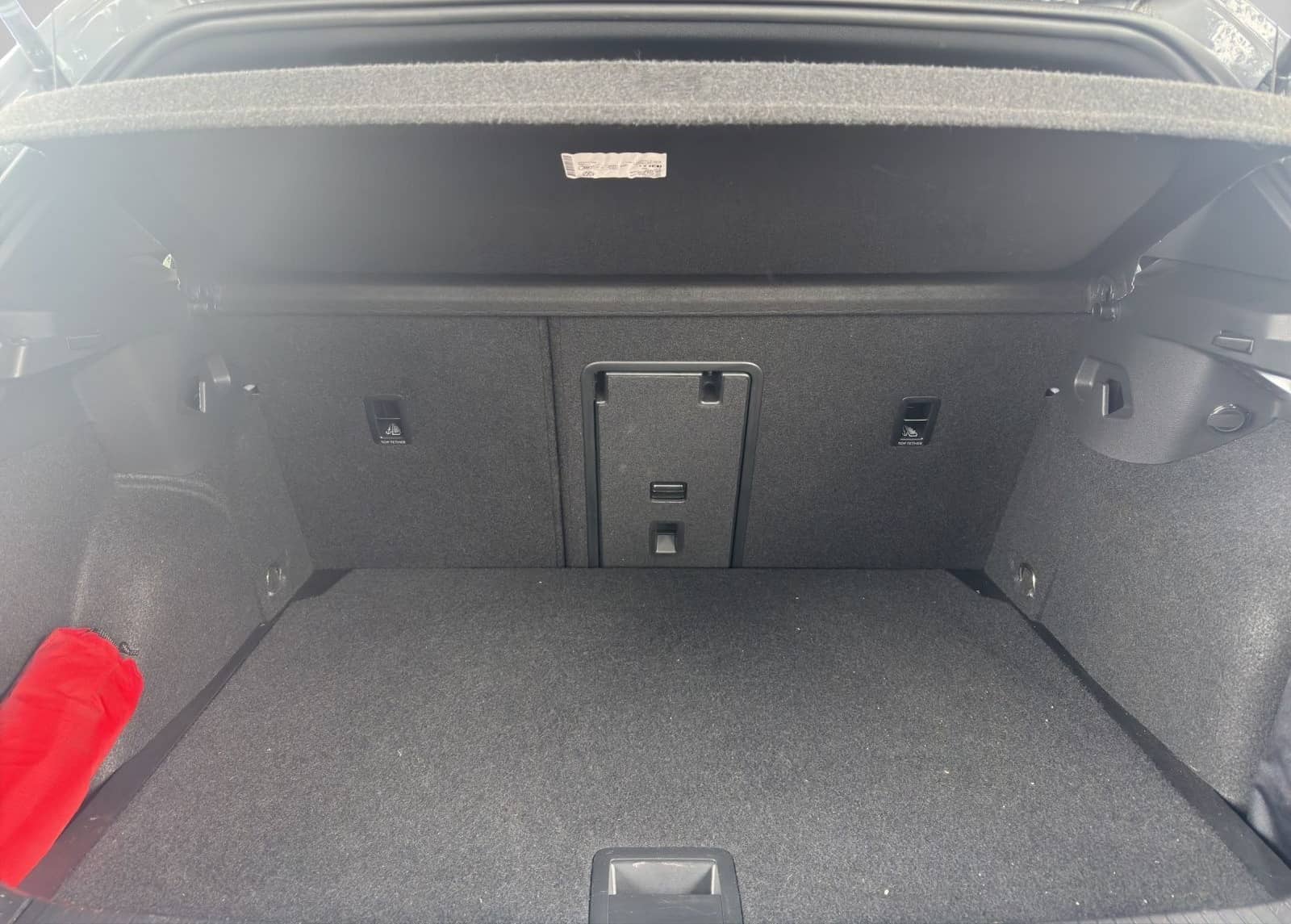 Volkswagen Golf VIII GTI CLUBSPORT 2.0 TSI DSG LED PLUS DCC foto 16